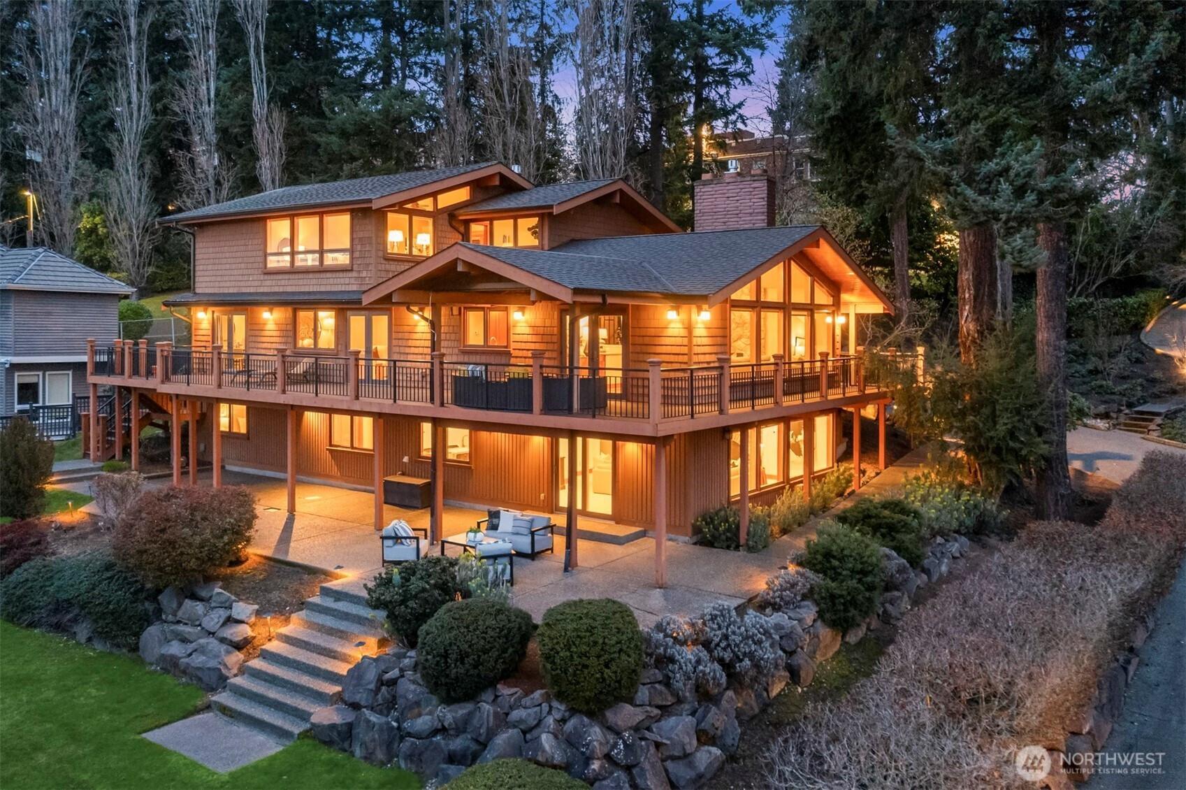 4544 49th Avenue NE, Seattle, WA 98105