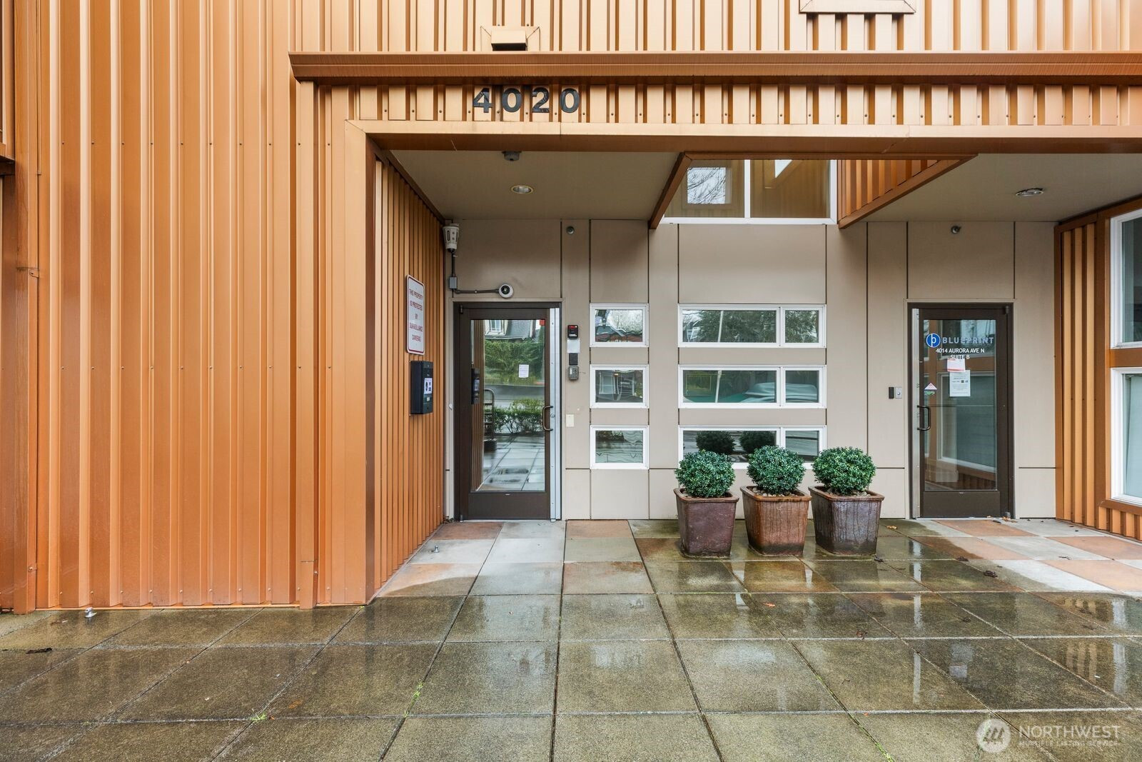 4020 Aurora Avenue N, Seattle, WA 98103