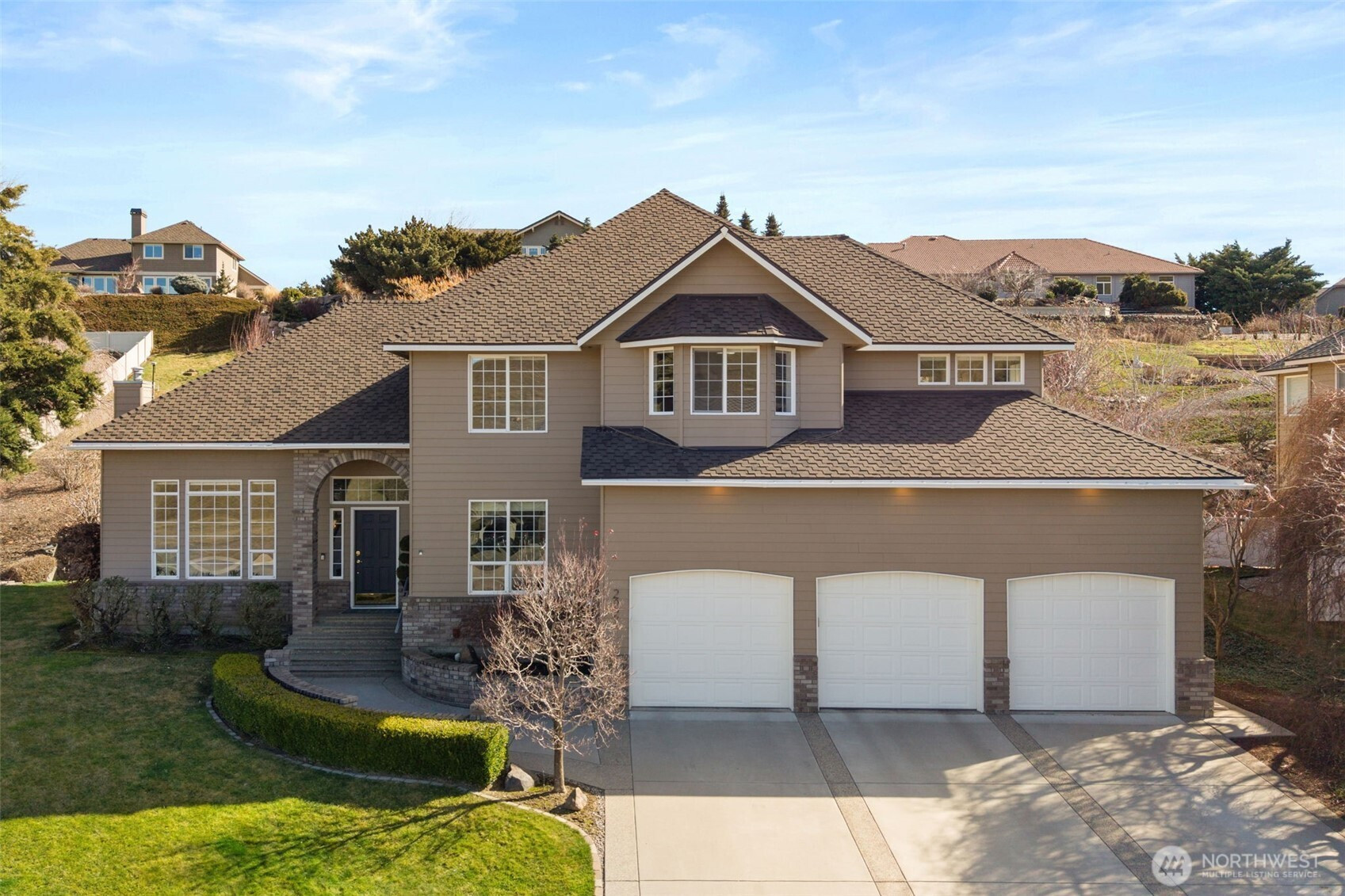 2021 Broadhurst Place, Wenatchee, WA 98801