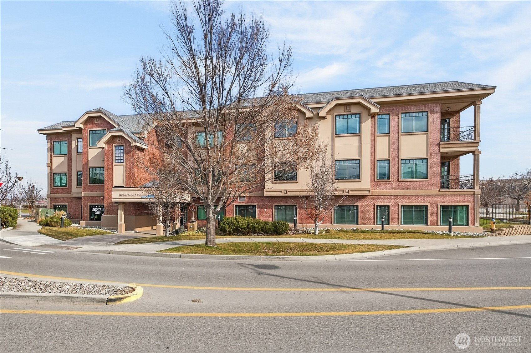 1 5th Street, Wenatchee, WA 98801