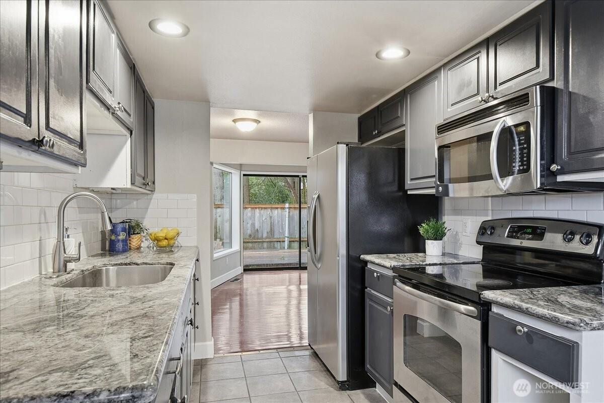 1596 Aberdeen Court SE, Renton, WA 98055