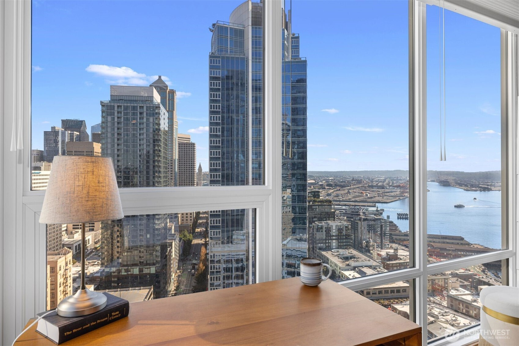 121 Stewart Street, Seattle, WA 98101