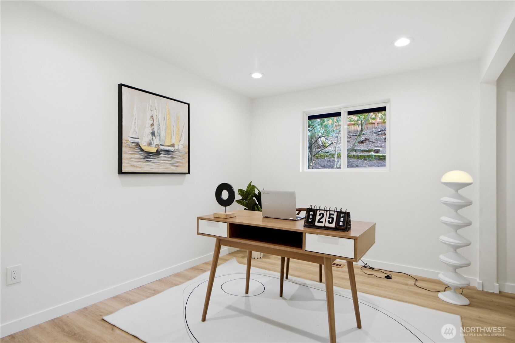 12600 SE 27th Street, Bellevue, WA 98005