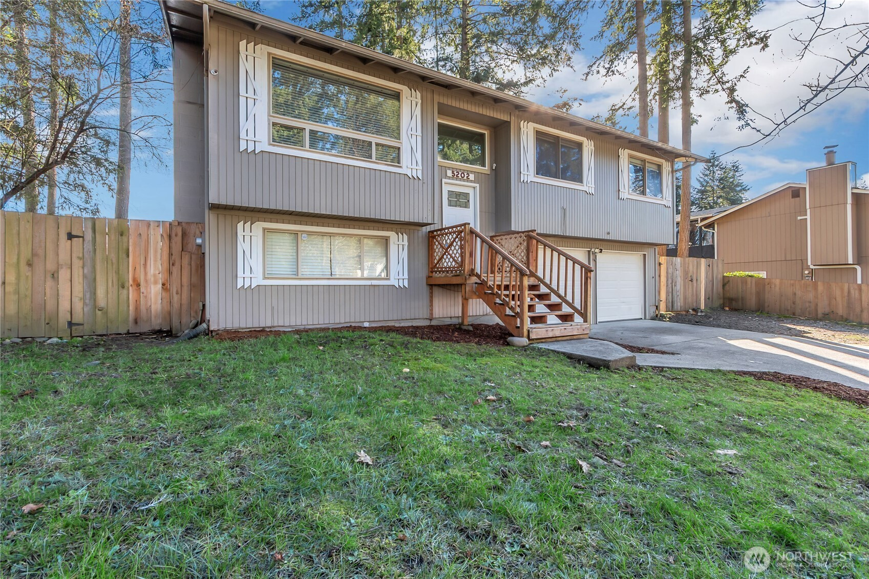 5202 205th Avenue Ct E, Spanaway, WA 98387
