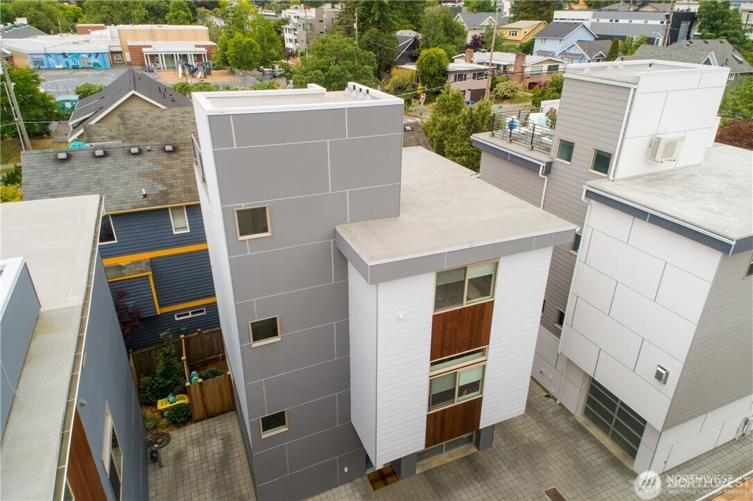 2441 NW 62nd Street, Seattle, WA 98107