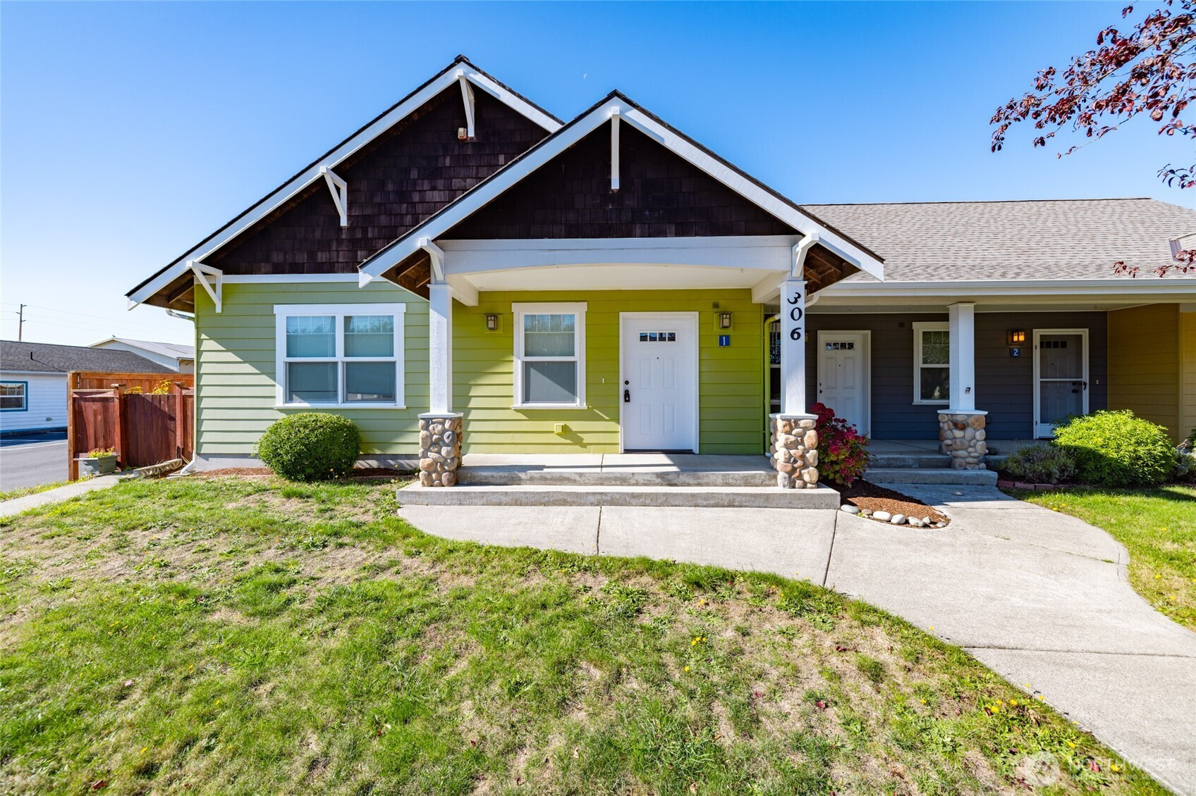 306 S Main Street, Coupeville, WA 98239