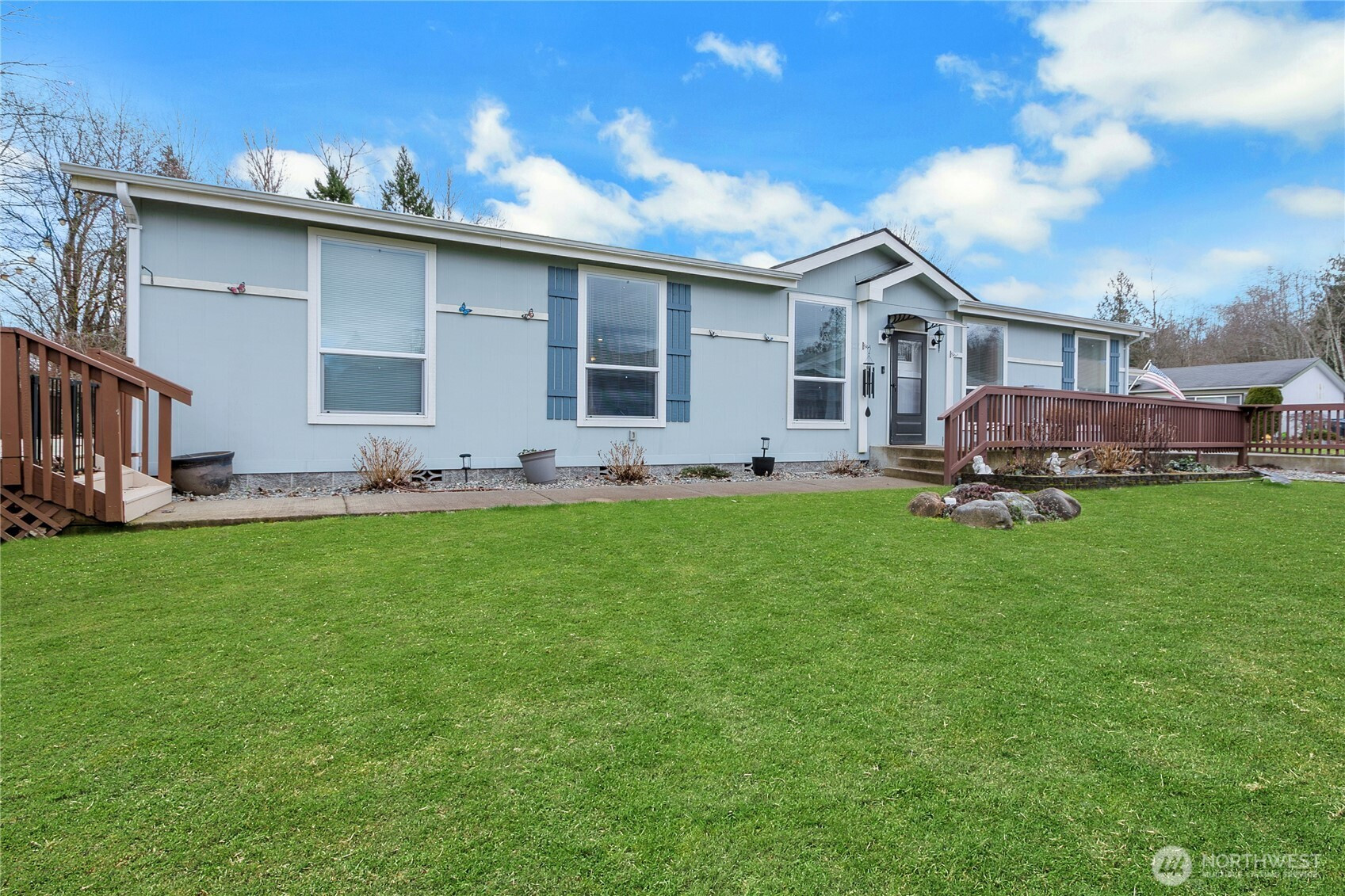 6621 241st Avenue E, Buckley, WA 98321