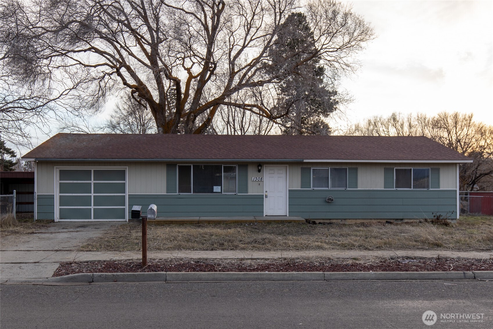 1308 E 15th Avenue, Ellensburg, WA 98926