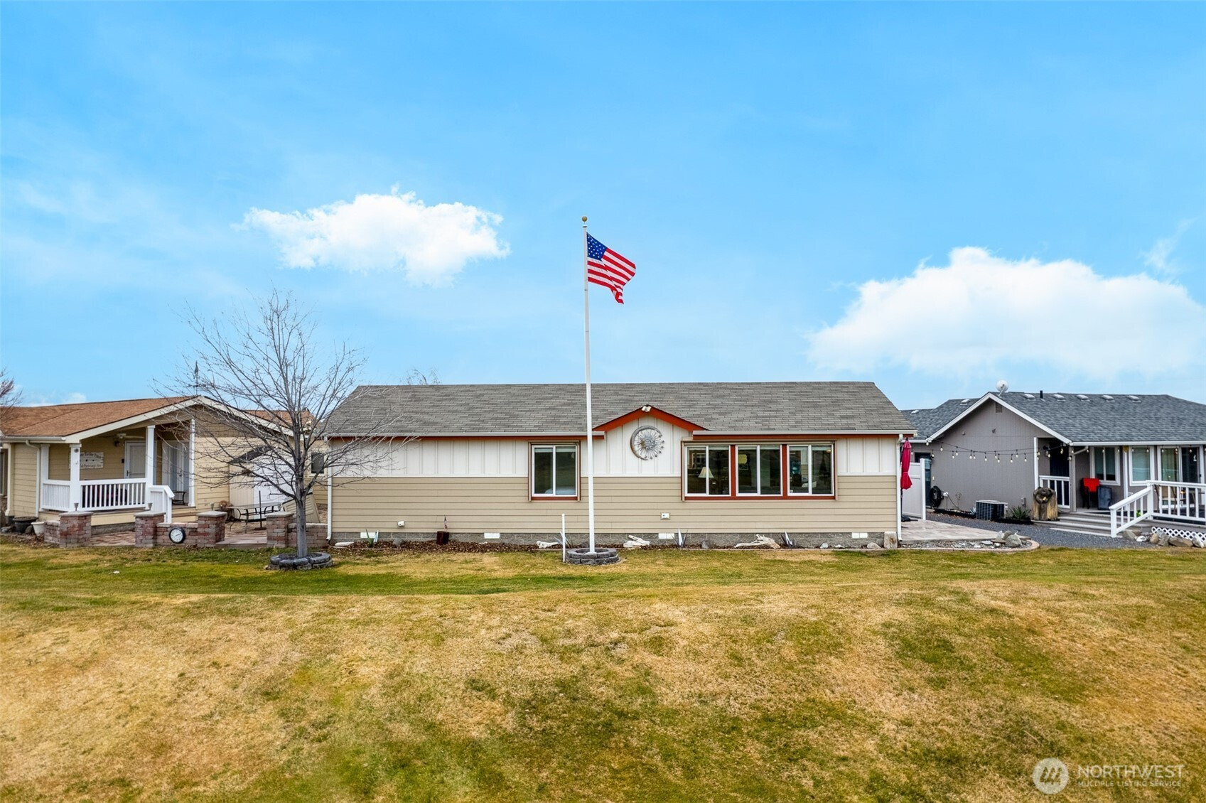 17693 NW Road 5, Quincy, WA 98848