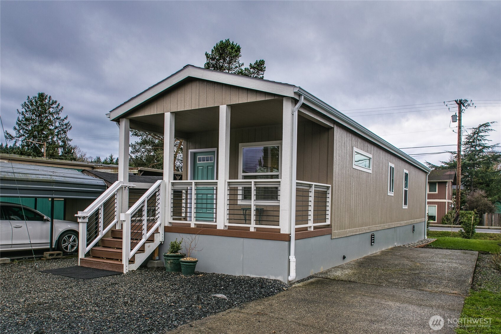 2400 DONOVAN Avenue, Bellingham, WA 98225