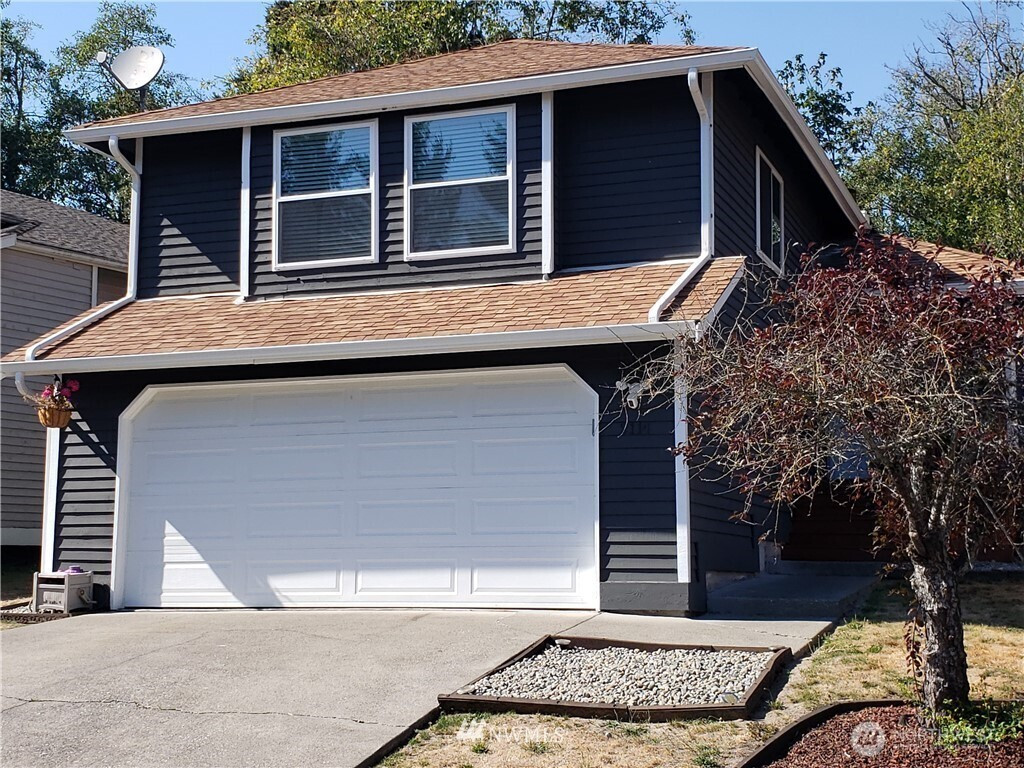 2114 SE 8th Drive, Renton, WA 98155