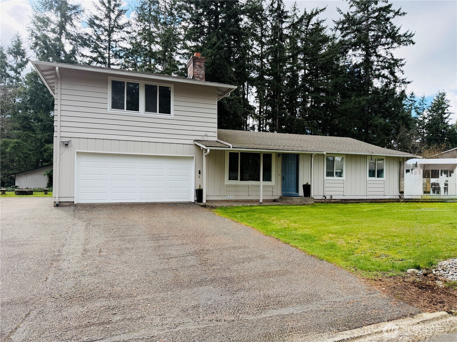 23341 SE 266th Street, Maple Valley, WA 98038