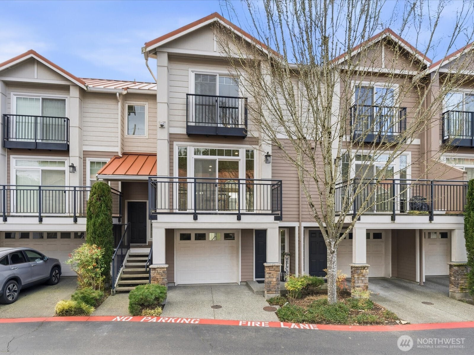 12701 SE 41st Place, Bellevue, WA 98006