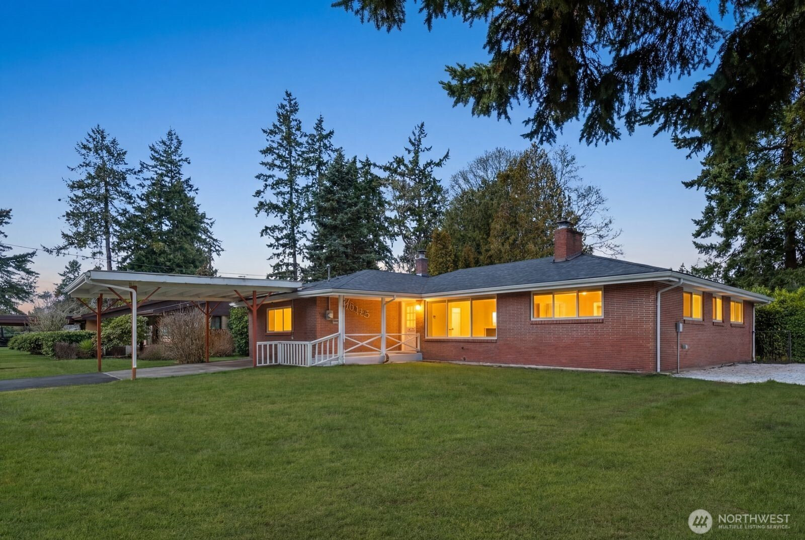 8415 Mt Tacoma Drive SW, Lakewood, WA 98498