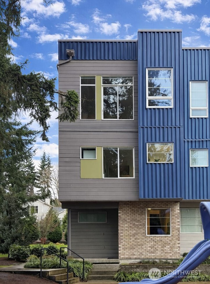 7629 NE 122nd Court, Kirkland, WA 98034