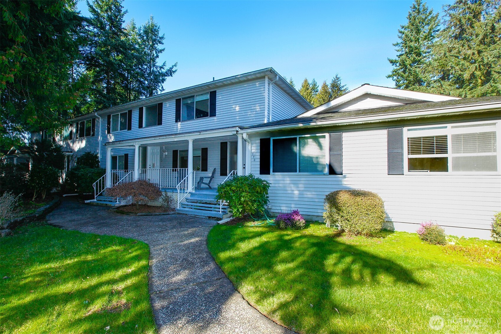 110 SW 325th Place, Federal Way, WA 98003