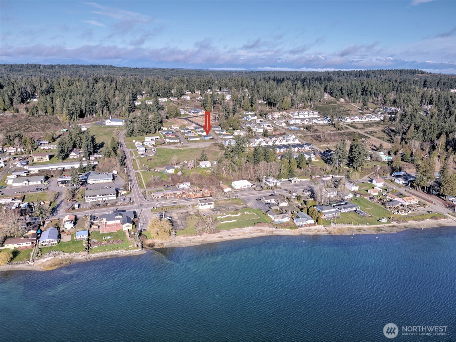 11 E Eberhart Lane, Allyn, WA 98524