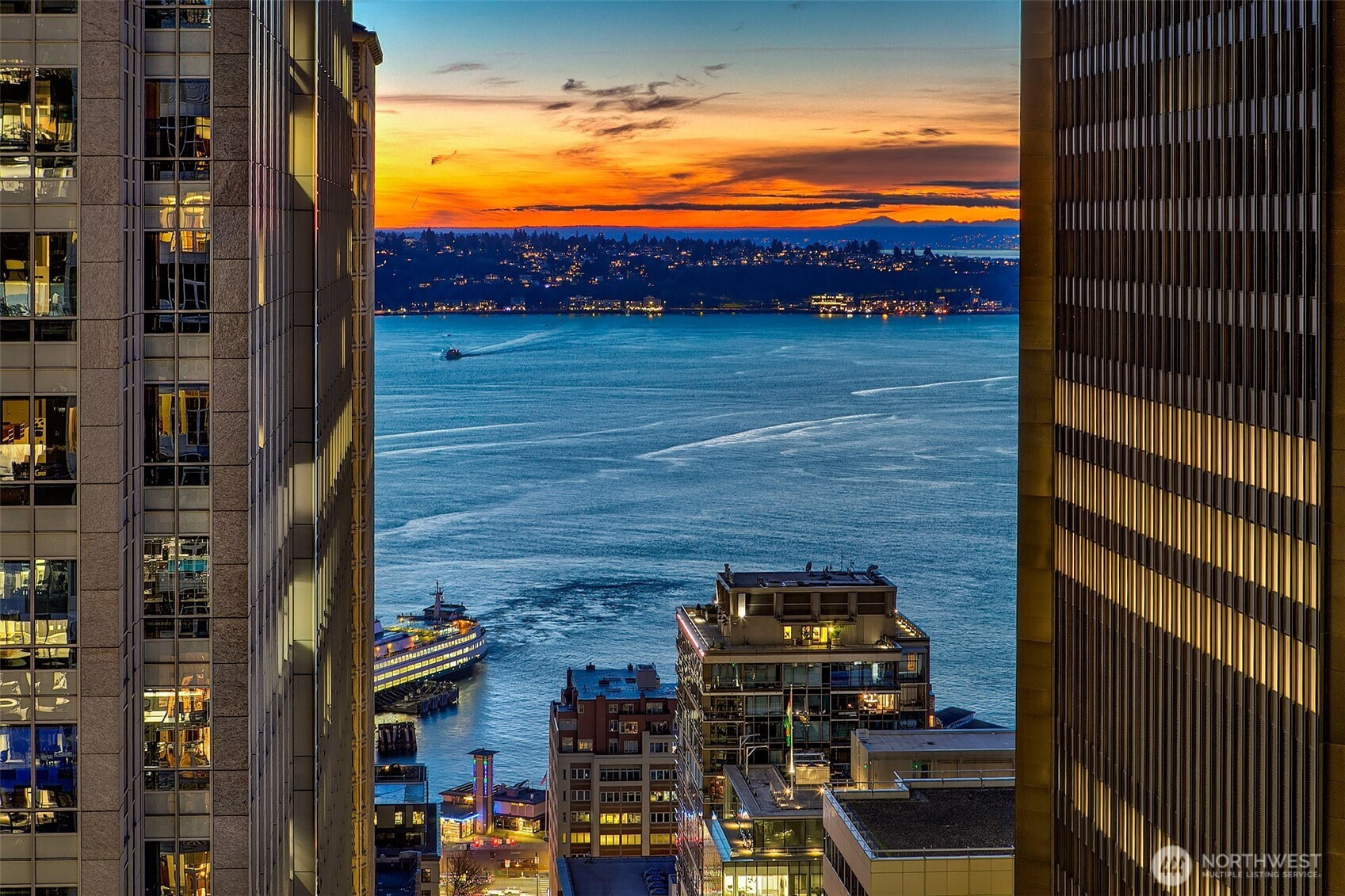 909 5th Avenue, Seattle, WA 98164