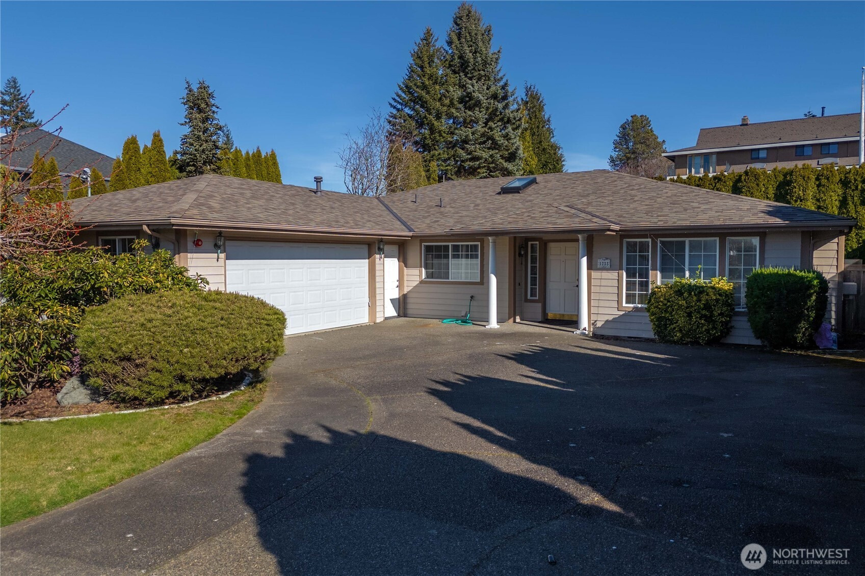 1233 S Geiger St, Tacoma, WA 98465