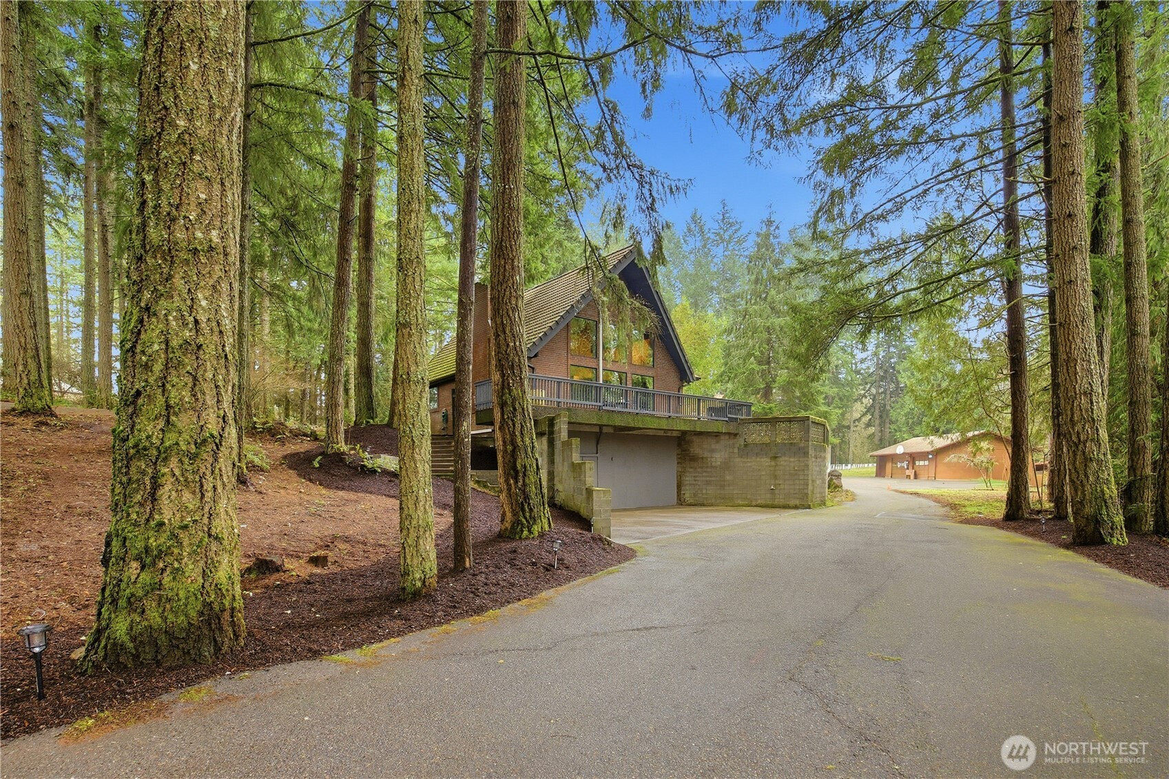 2103 46th Avenue NE, Olympia, WA 98506