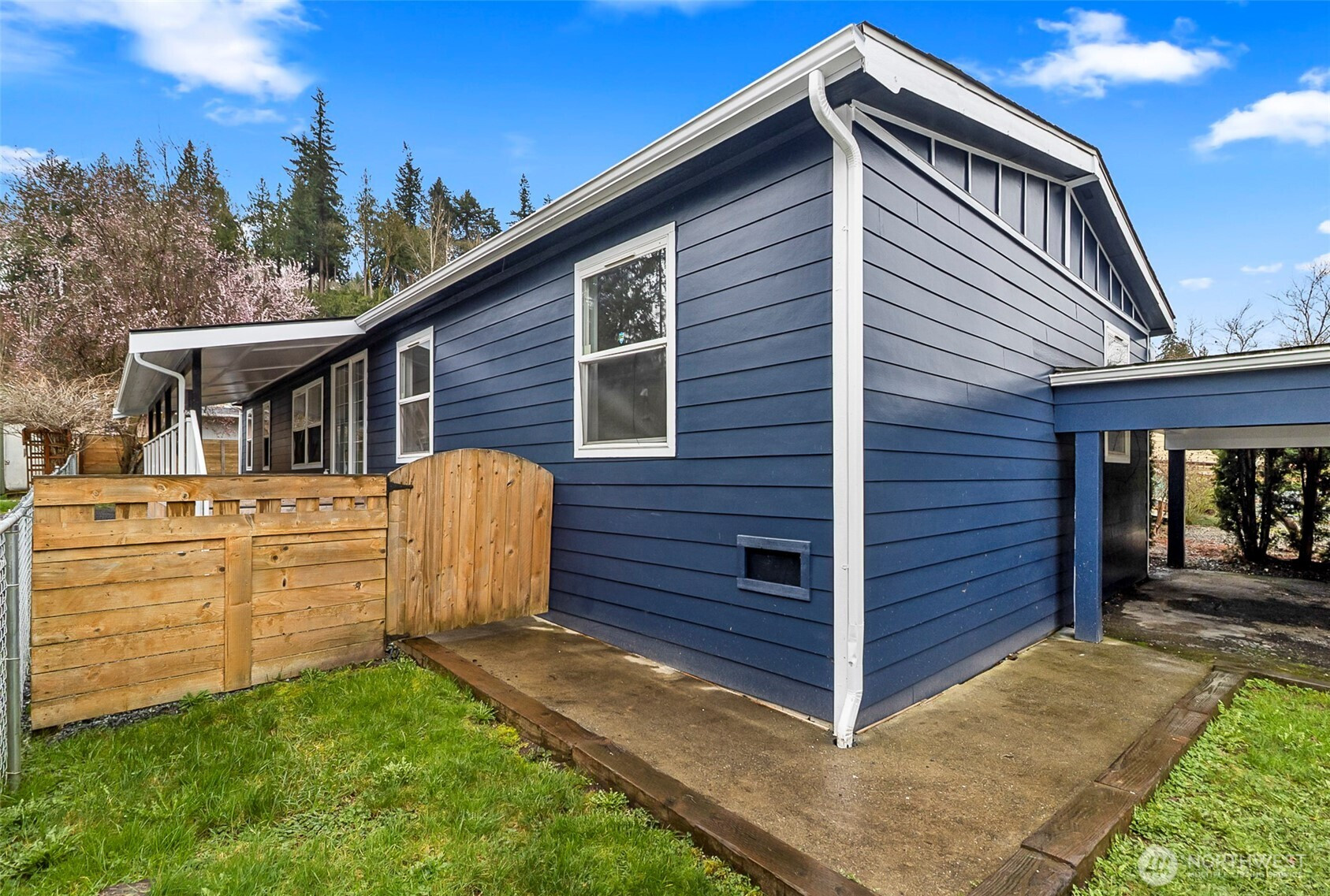 20227 80th Avenue NE, Arlington, WA 98223
