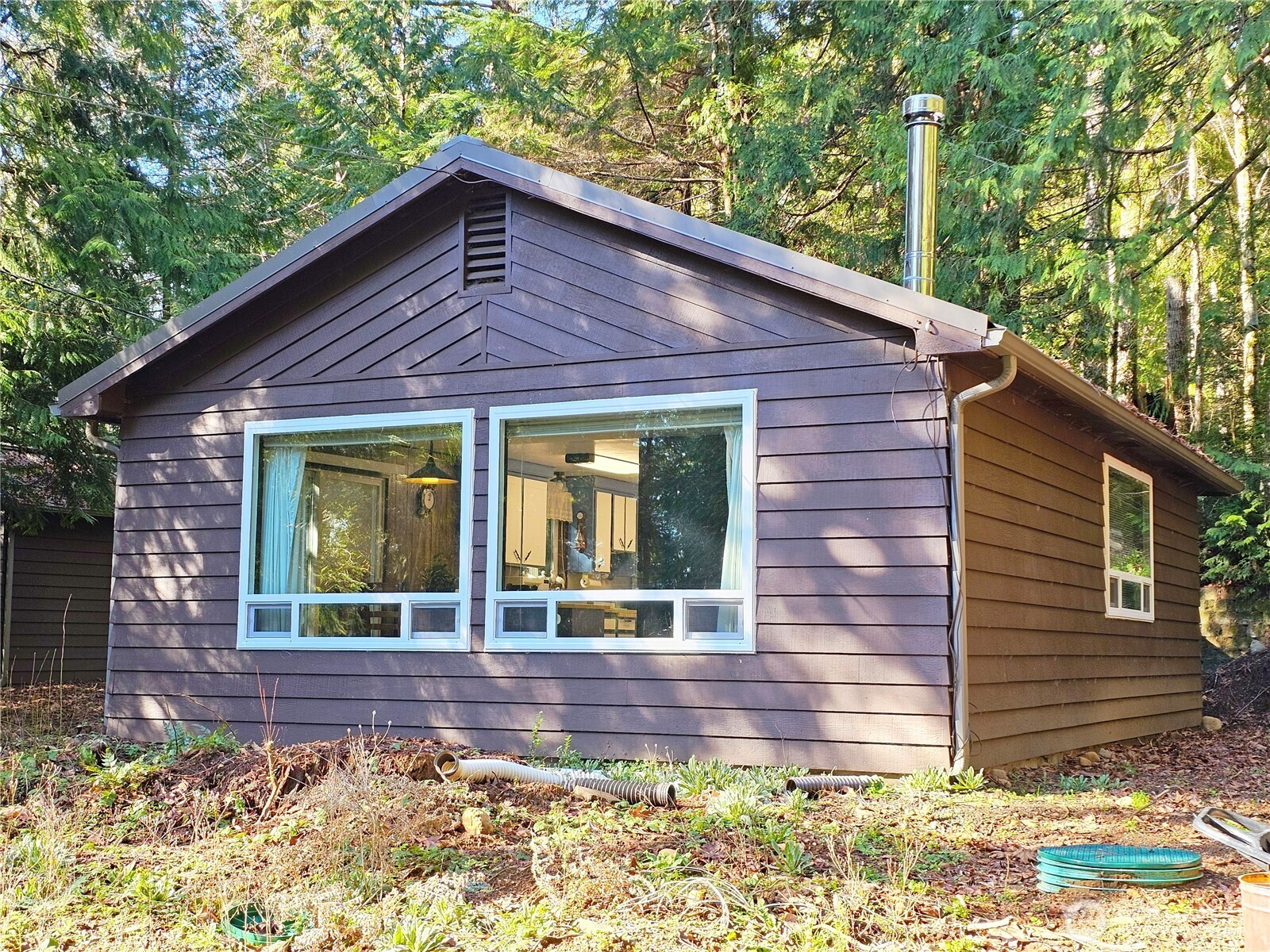 121 Bay View Avenue, Brinnon, WA 98320