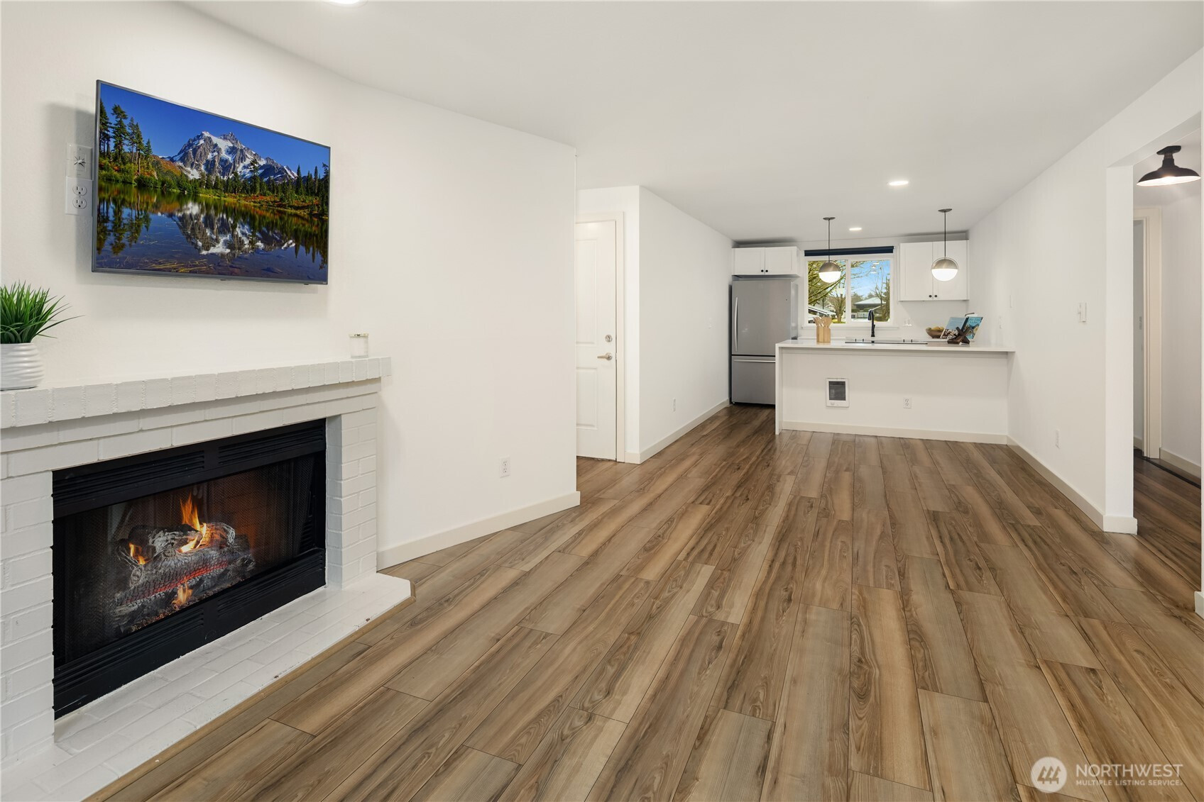 14006 NE 181st Place, Woodinville, WA 98072