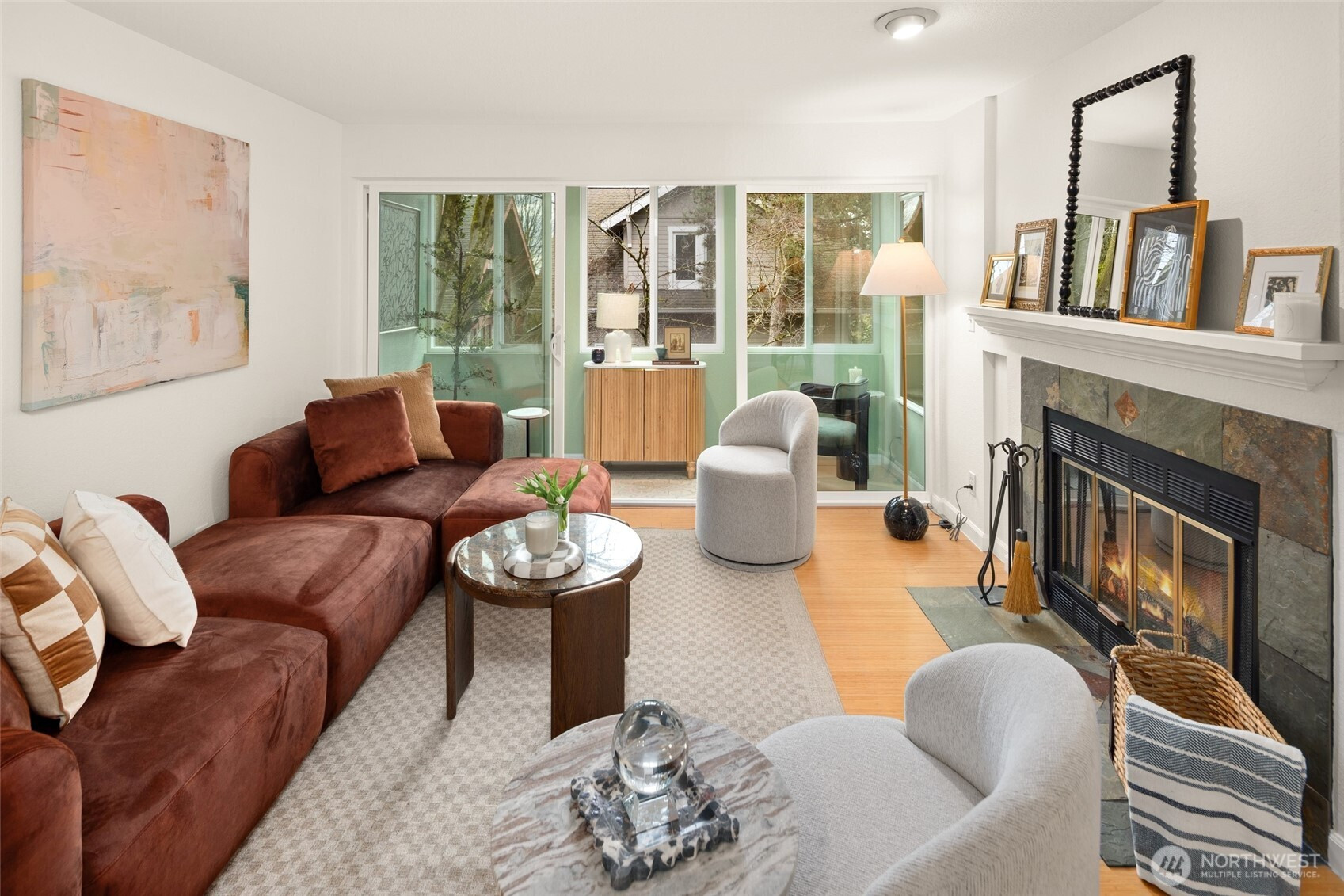 5901 Phinney Avenue N, Seattle, WA 98103