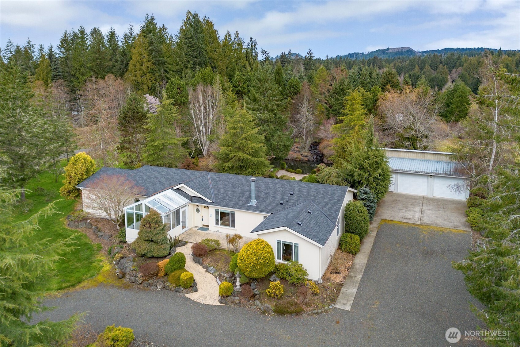 62 Johnson Road, Port Angeles, WA 98363
