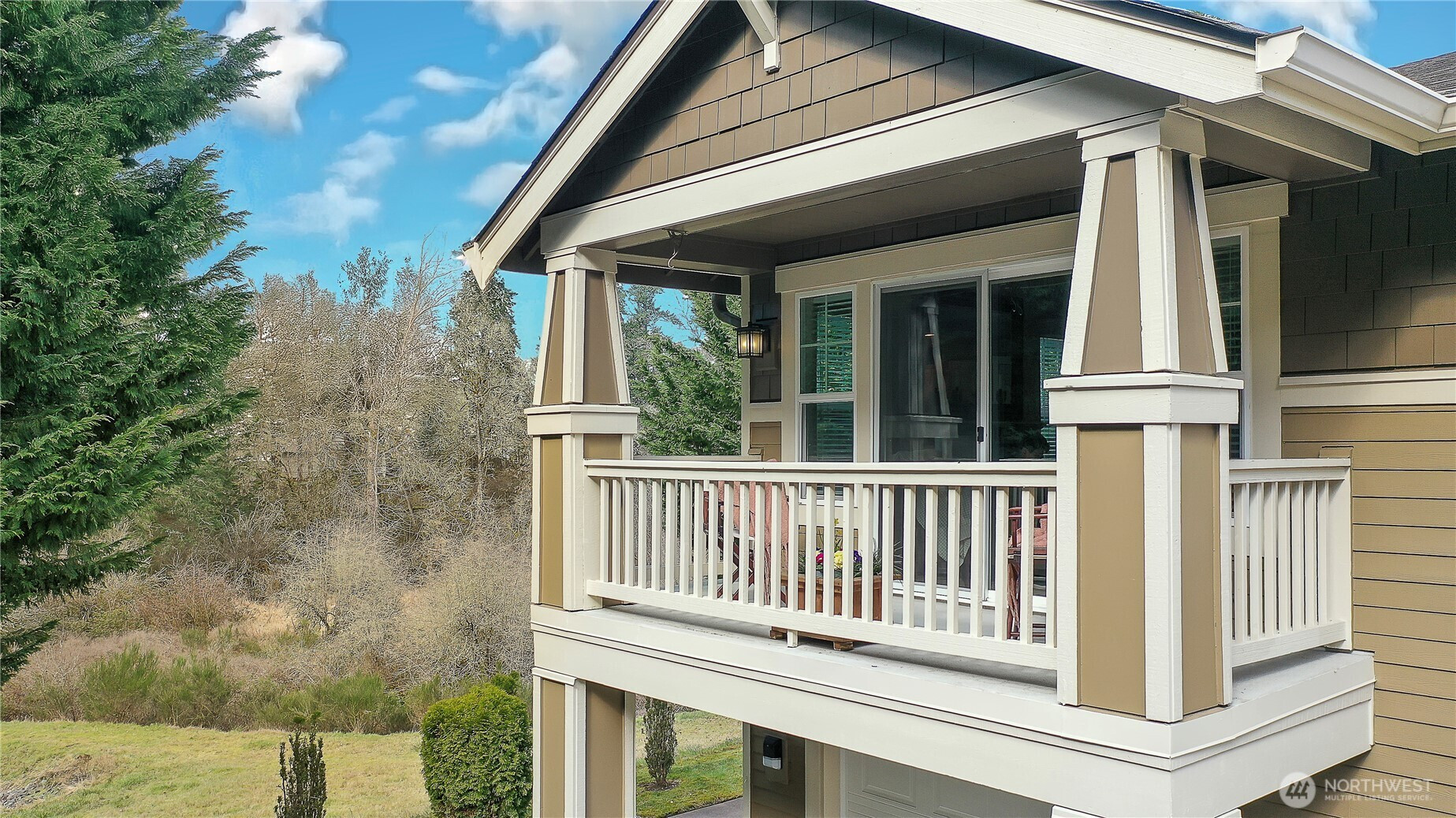 1827 McNeil Circle, Dupont, WA 98327