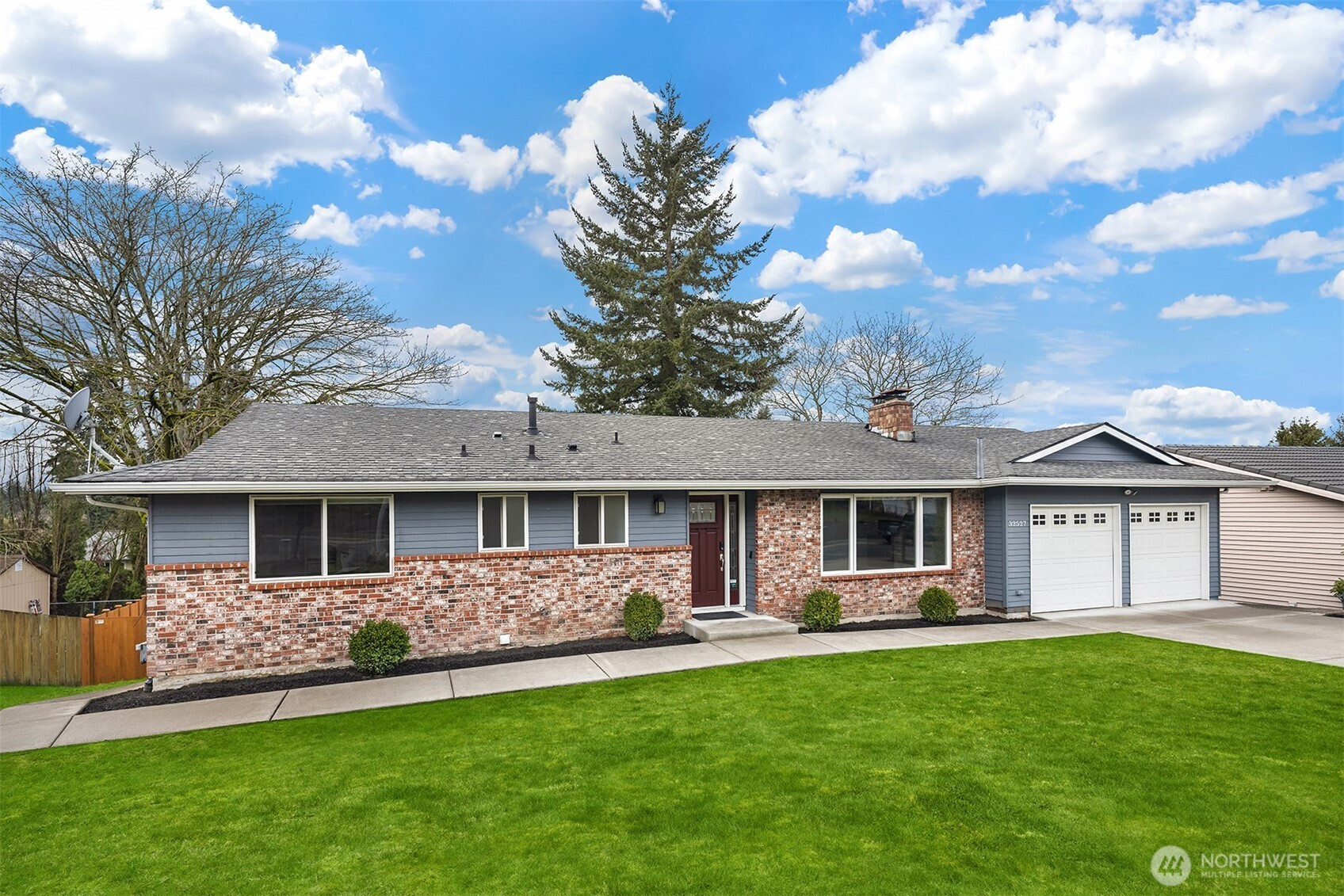 32527 23rd Avenue SW, Federal Way, WA 98023