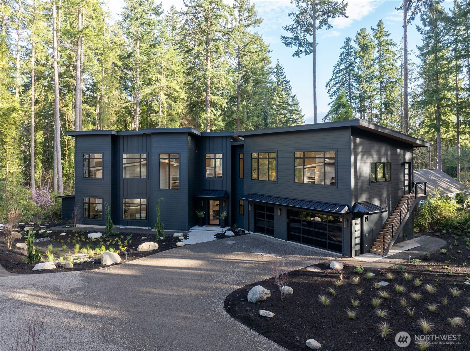 13970 Manzanita Road NE, Bainbridge Island, WA 98110