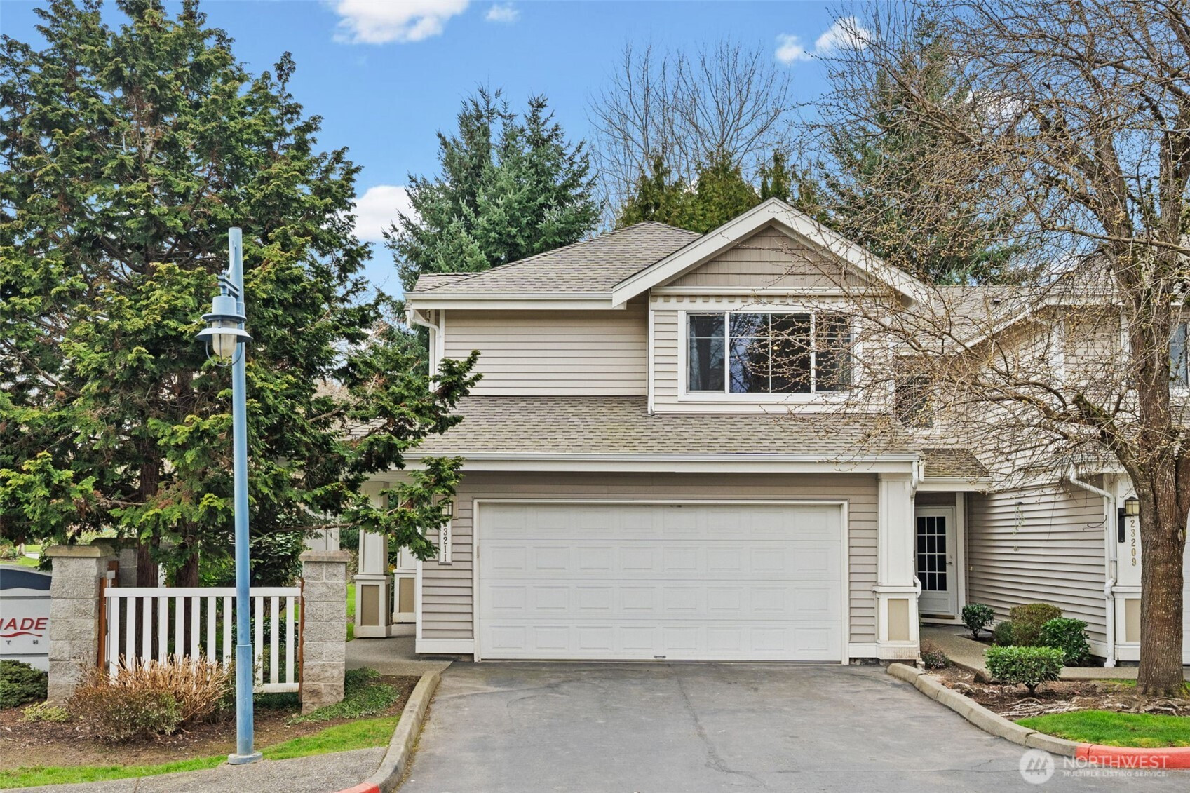 23211 56th Avenue S, Kent, WA 98032