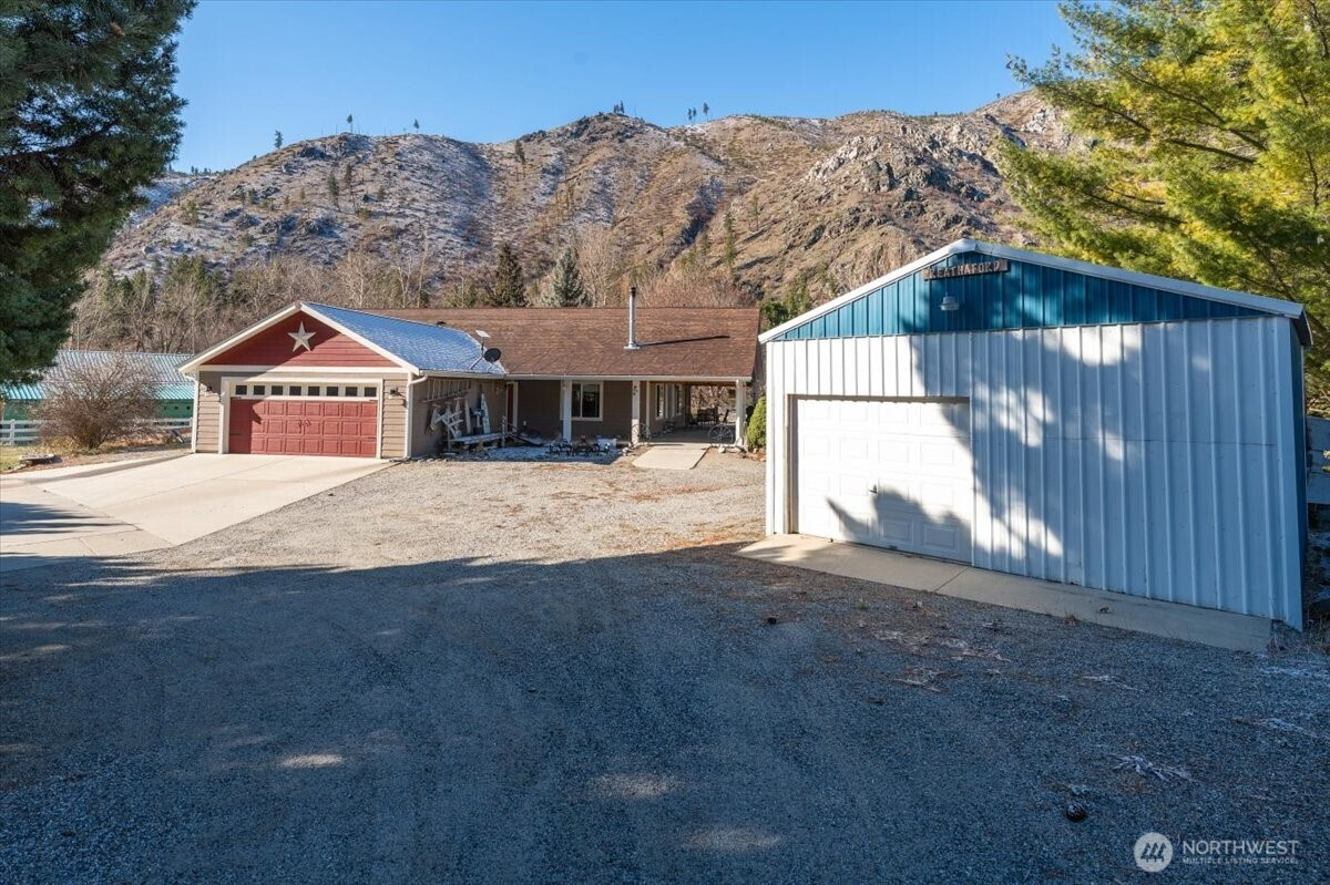 12821 Entiat River Road, Entiat, WA 98822