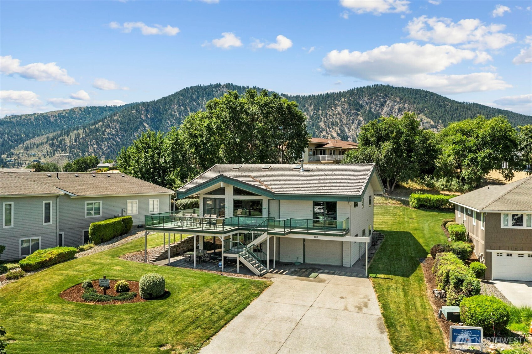 105 Chelan View Drive, Manson, WA 98831