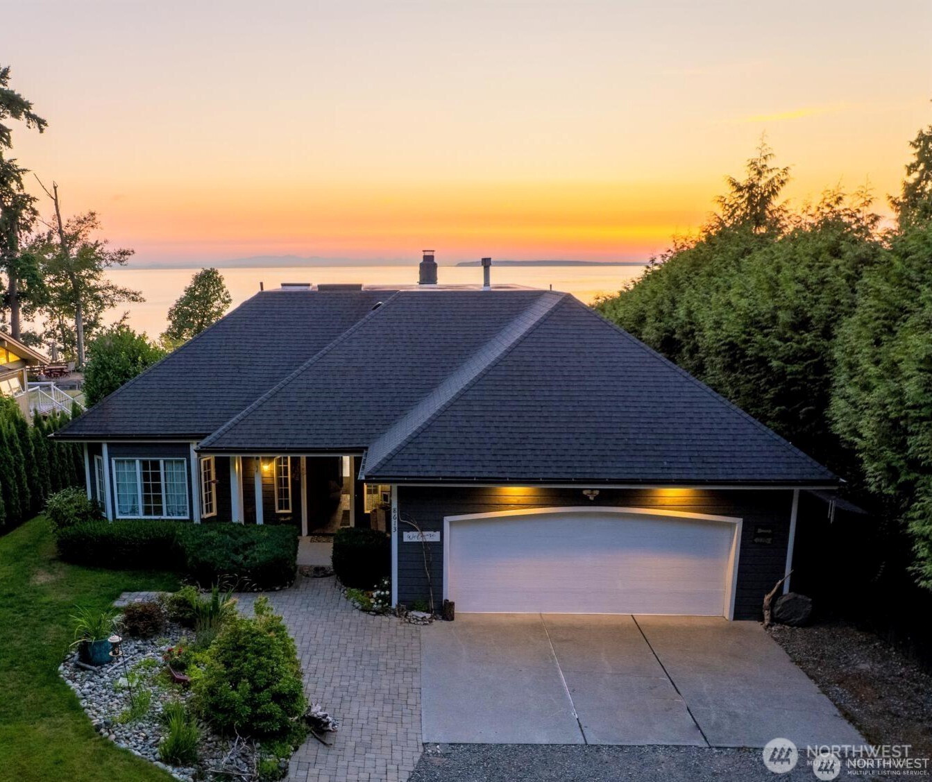 8613 Semiahmoo Drive, Blaine, WA 98230