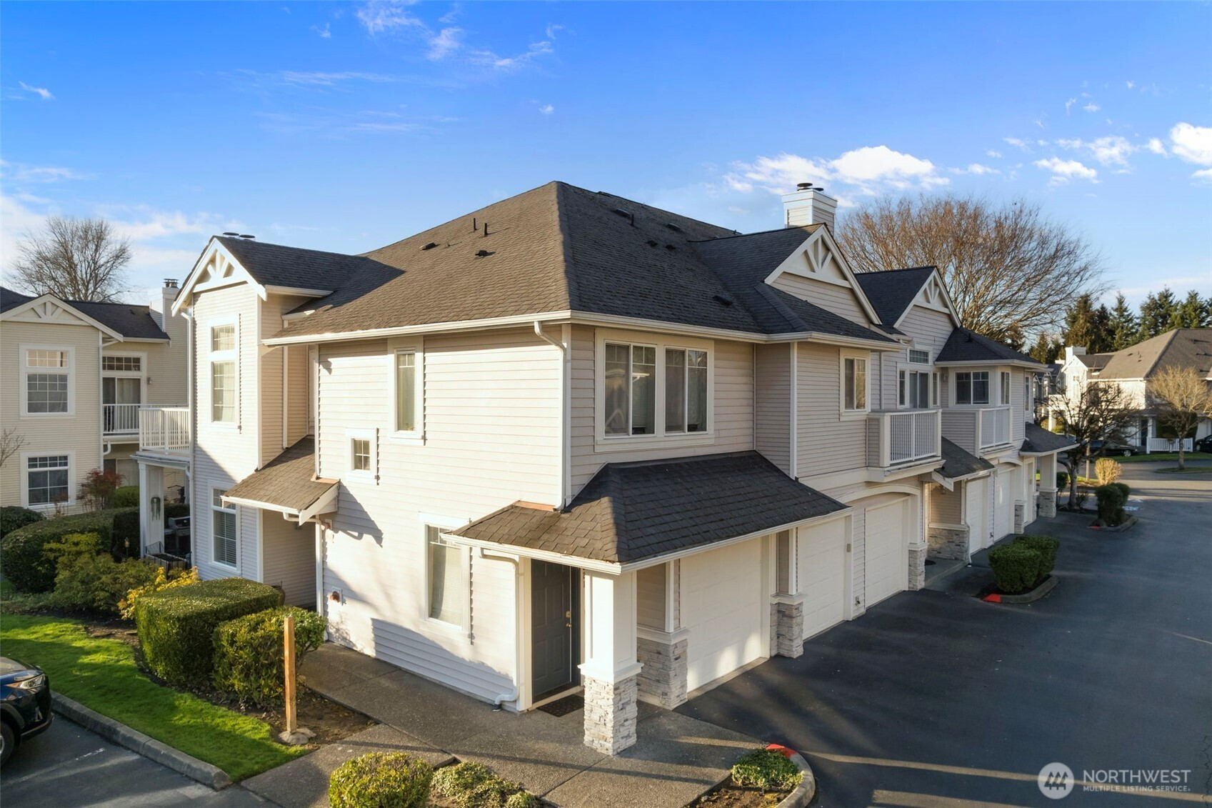 23519 55th Avenue S, Kent, WA 98032