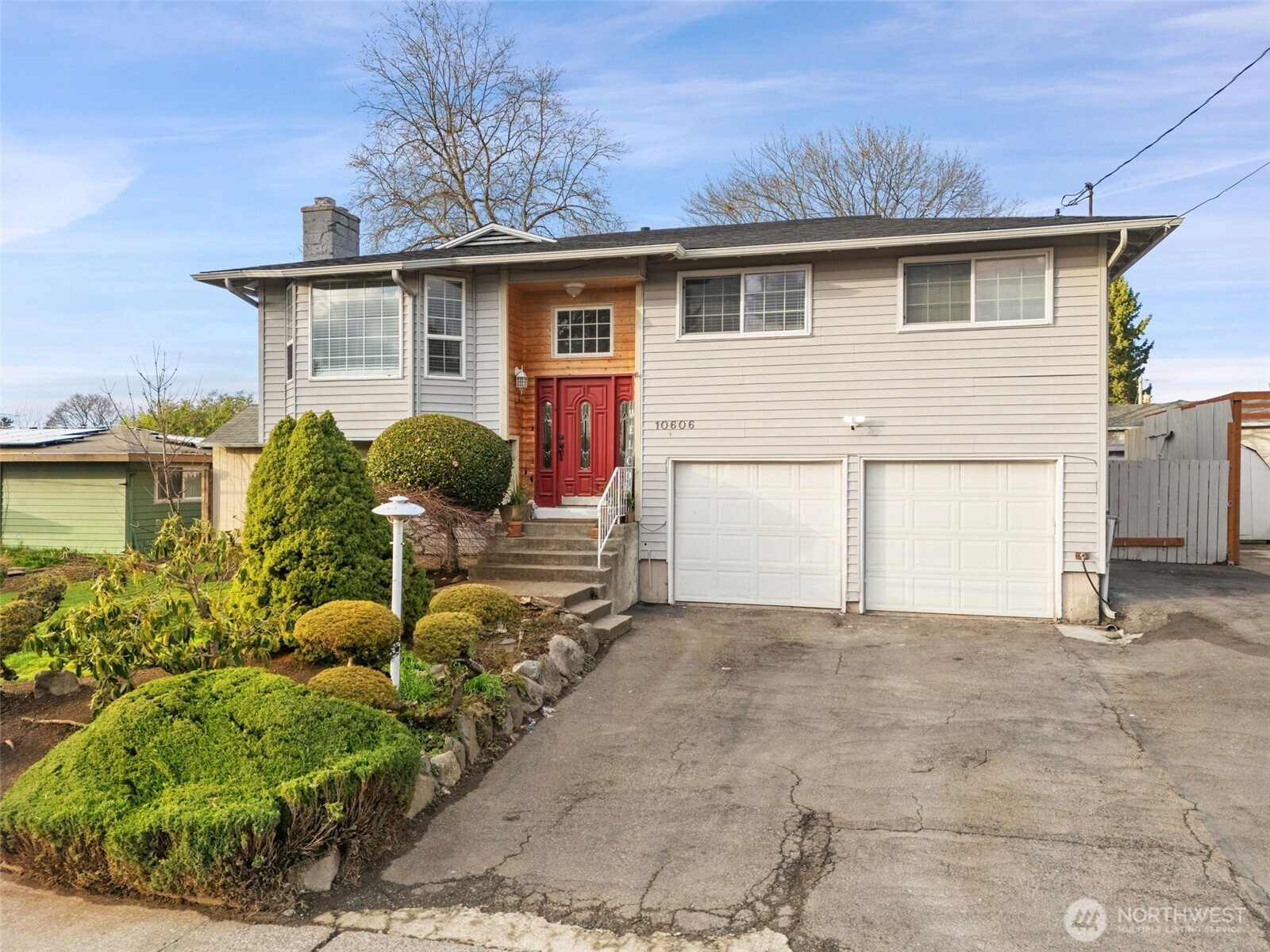 10606 SE 226th St, Kent, WA 98031