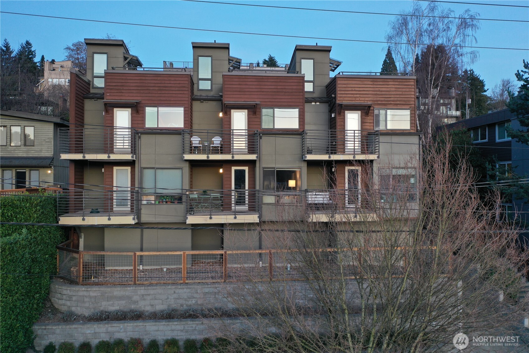 2046 14th Avenue W, Seattle, WA 98119