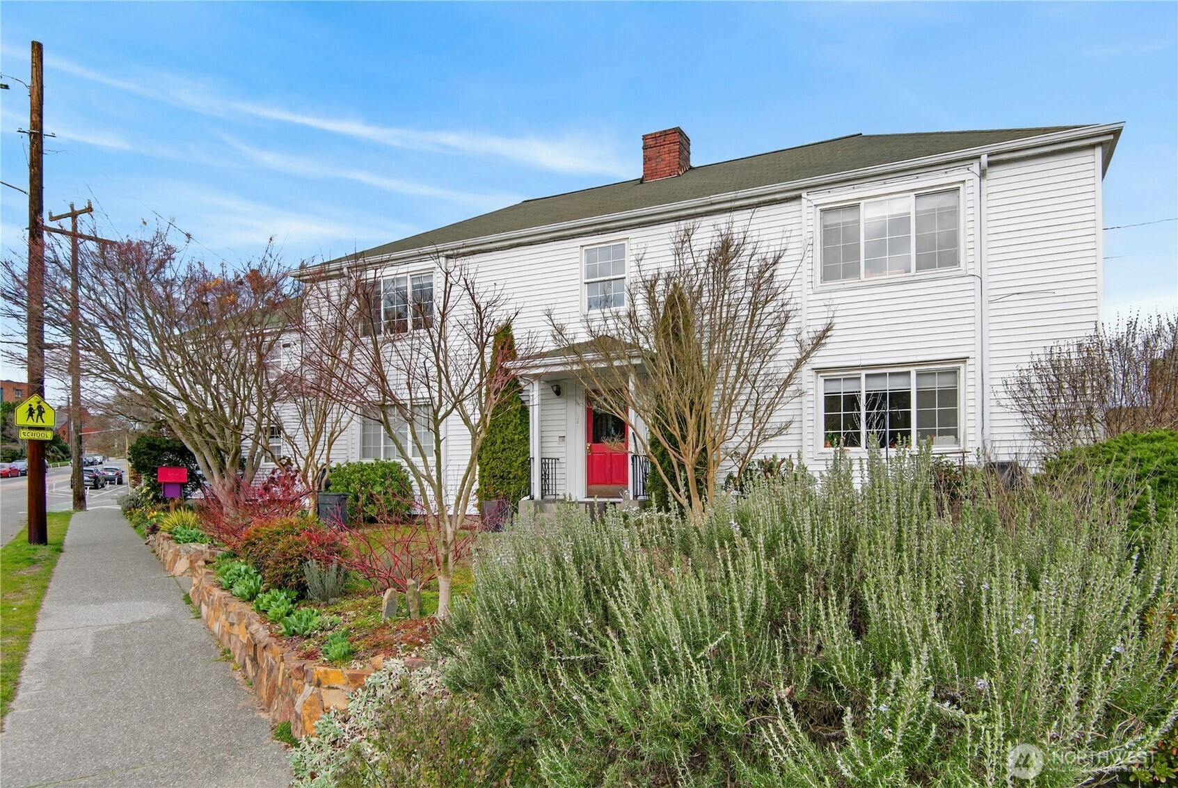 7870 Green Lake Drive N, Seattle, WA 98103