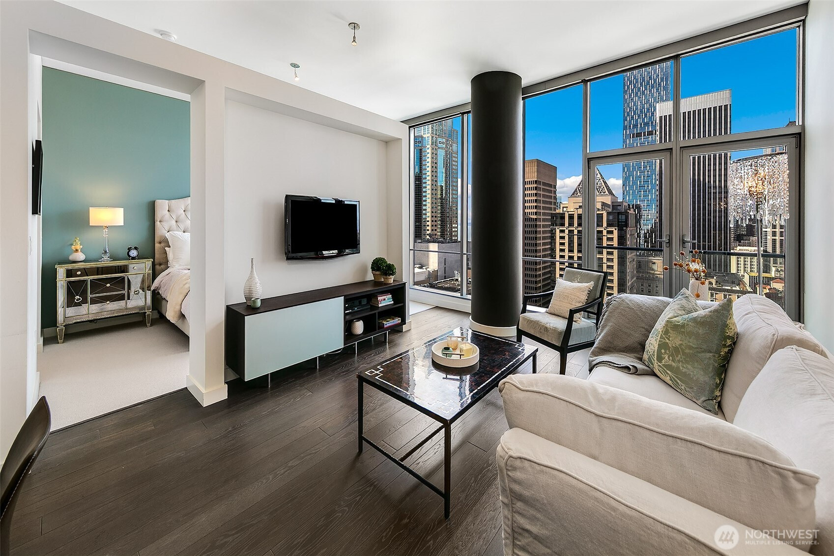 909 5th Avenue, Seattle, WA 98164