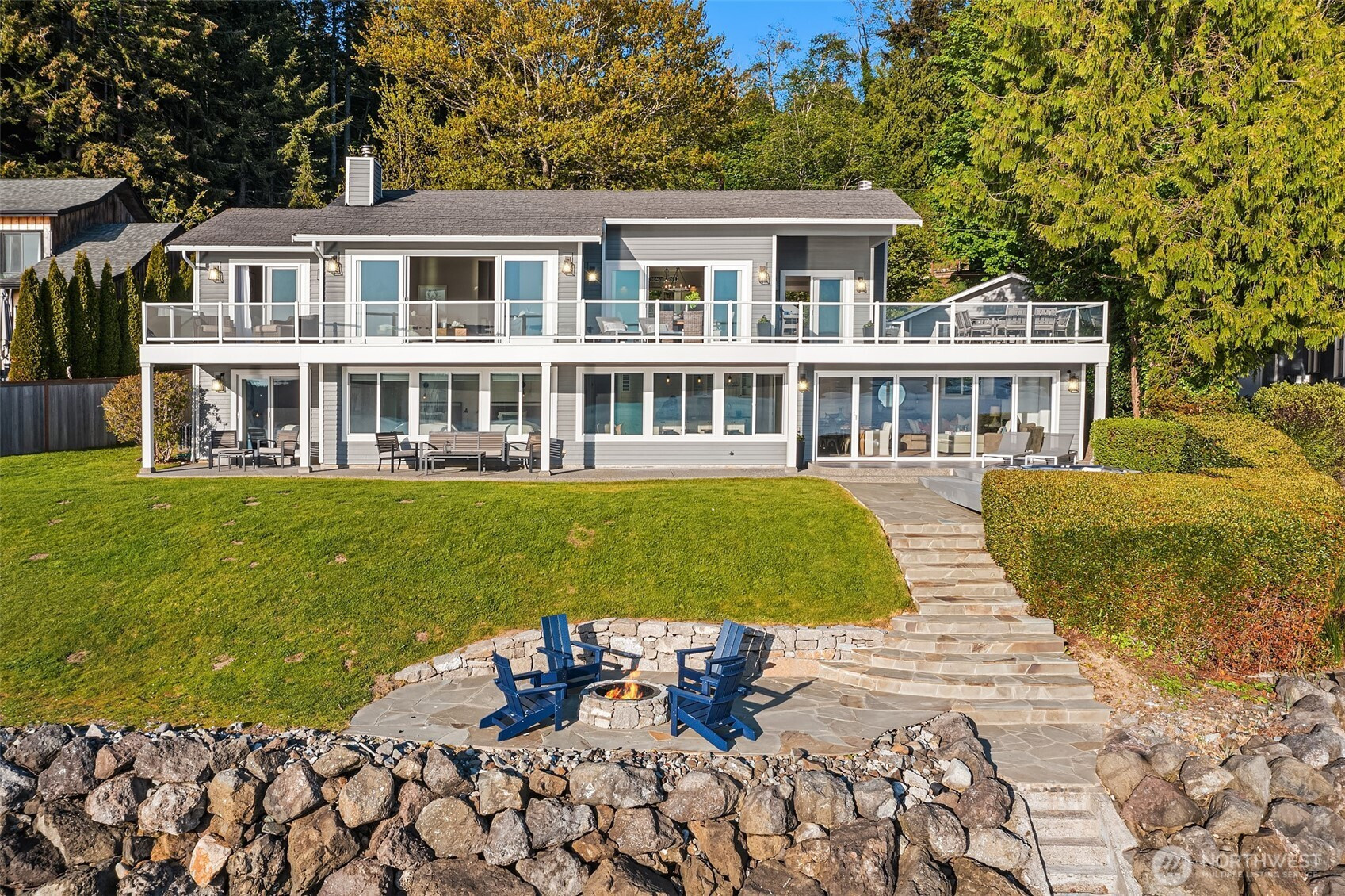 13967 SW 248th Street, Vashon, WA 98070