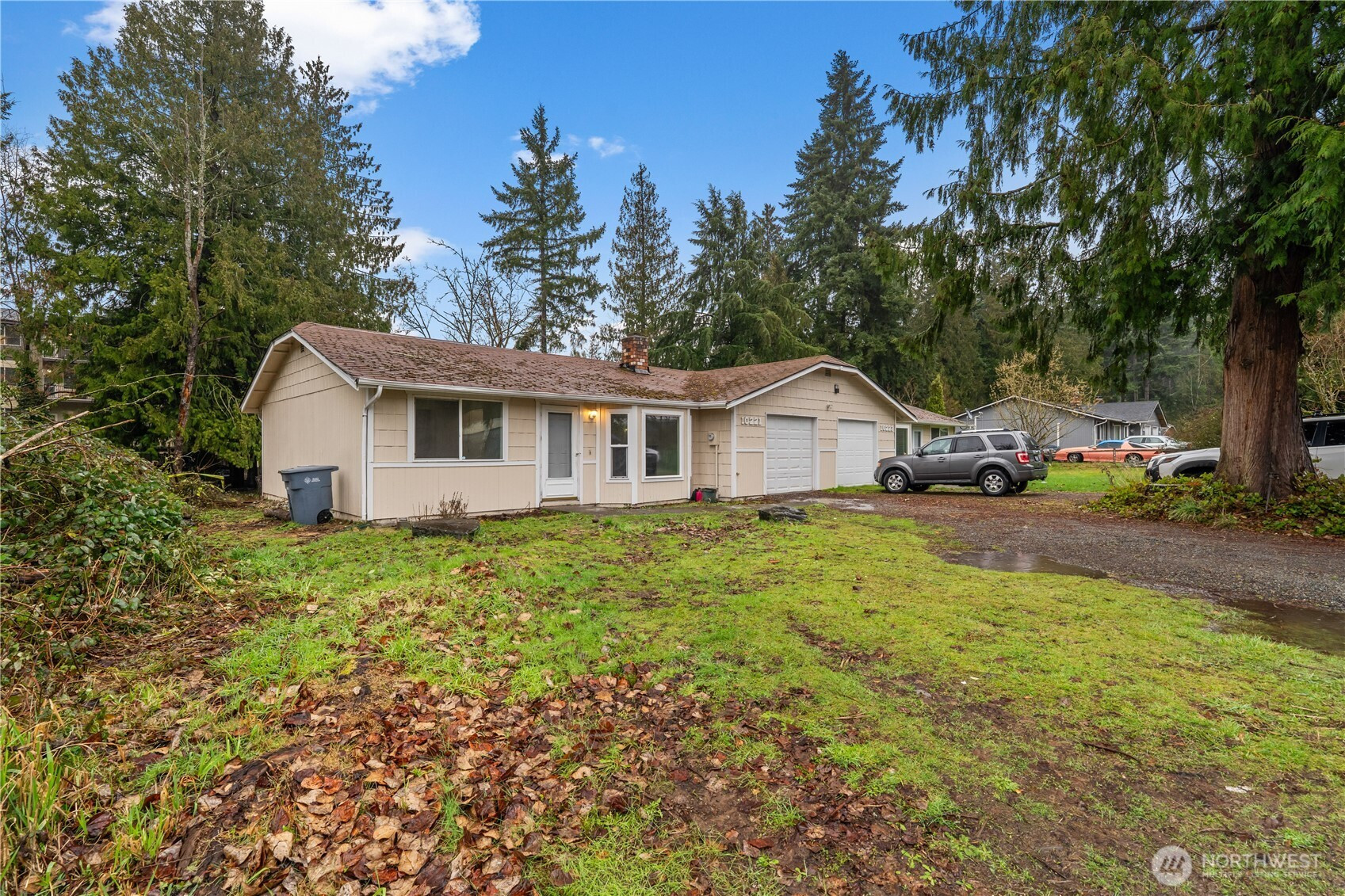 10221 -10223 146th Street E, Puyallup, WA 98374