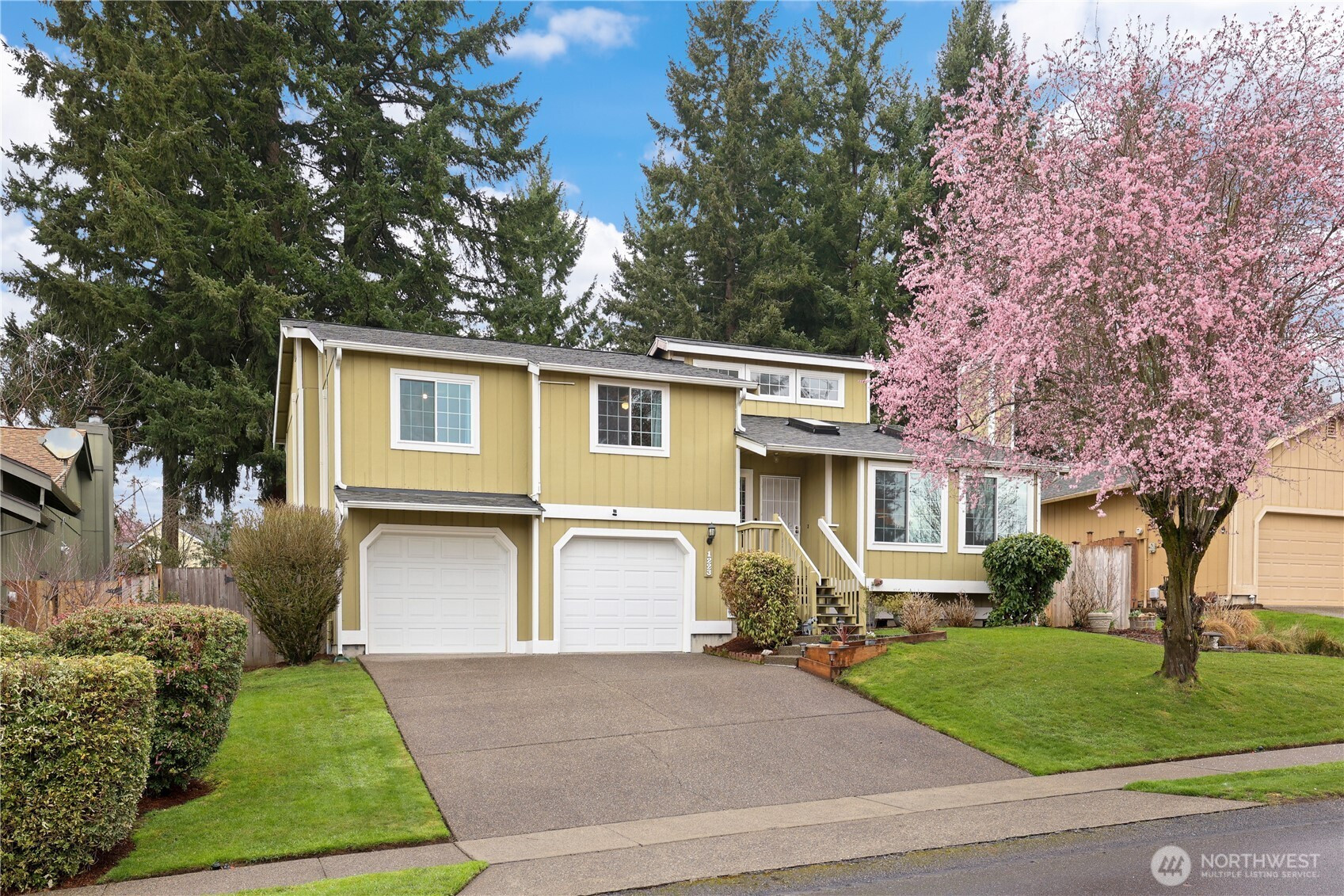 1223 Summerfield Drive SE, Olympia, WA 98513