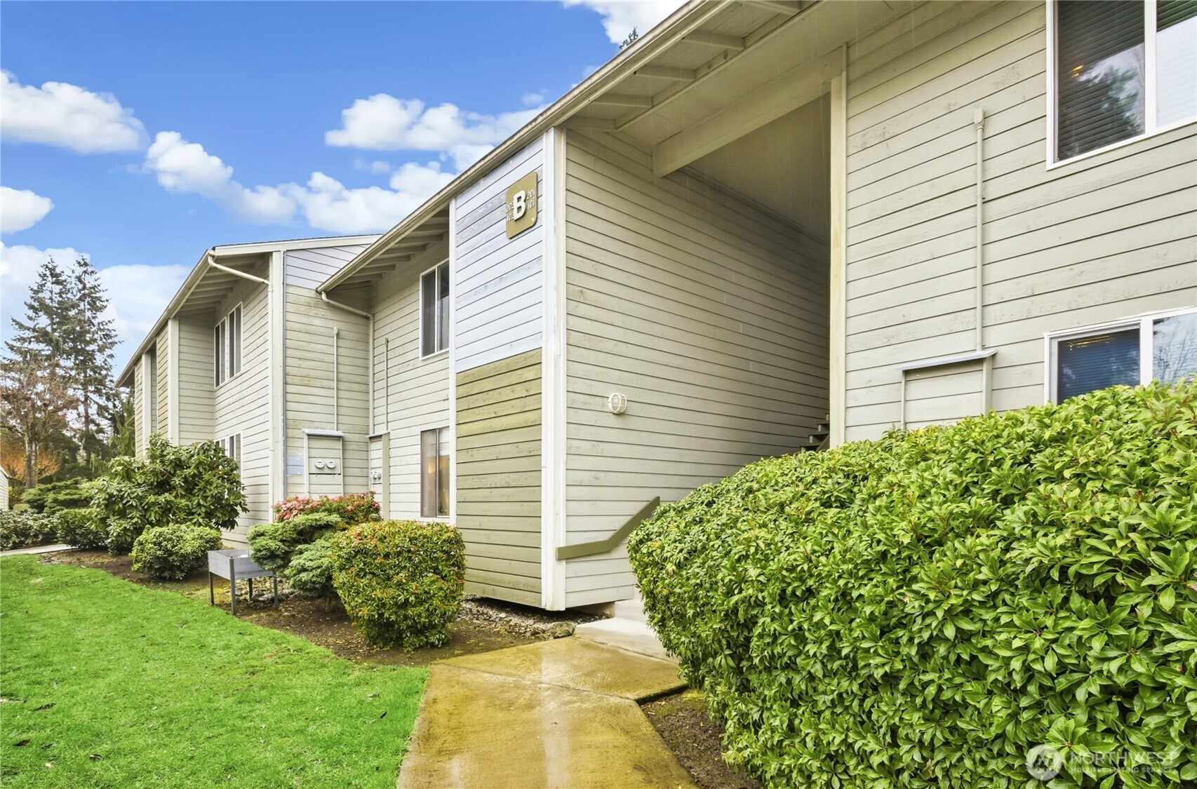 14401 SE Petrovitsky Road, Renton, WA 98058