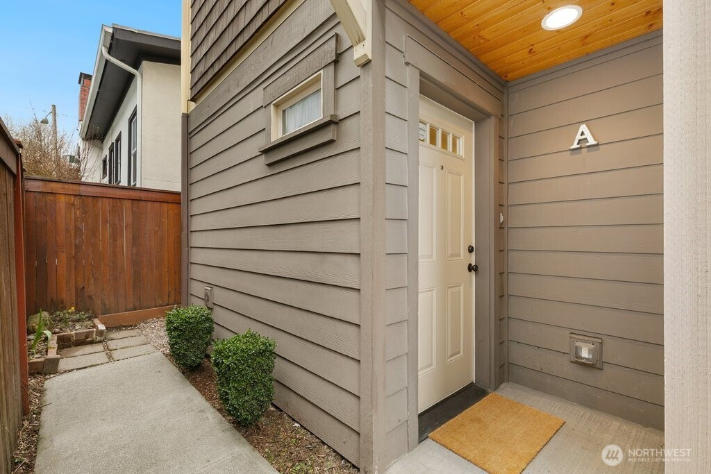 4735 Delridge Way SW, Seattle, WA 98106