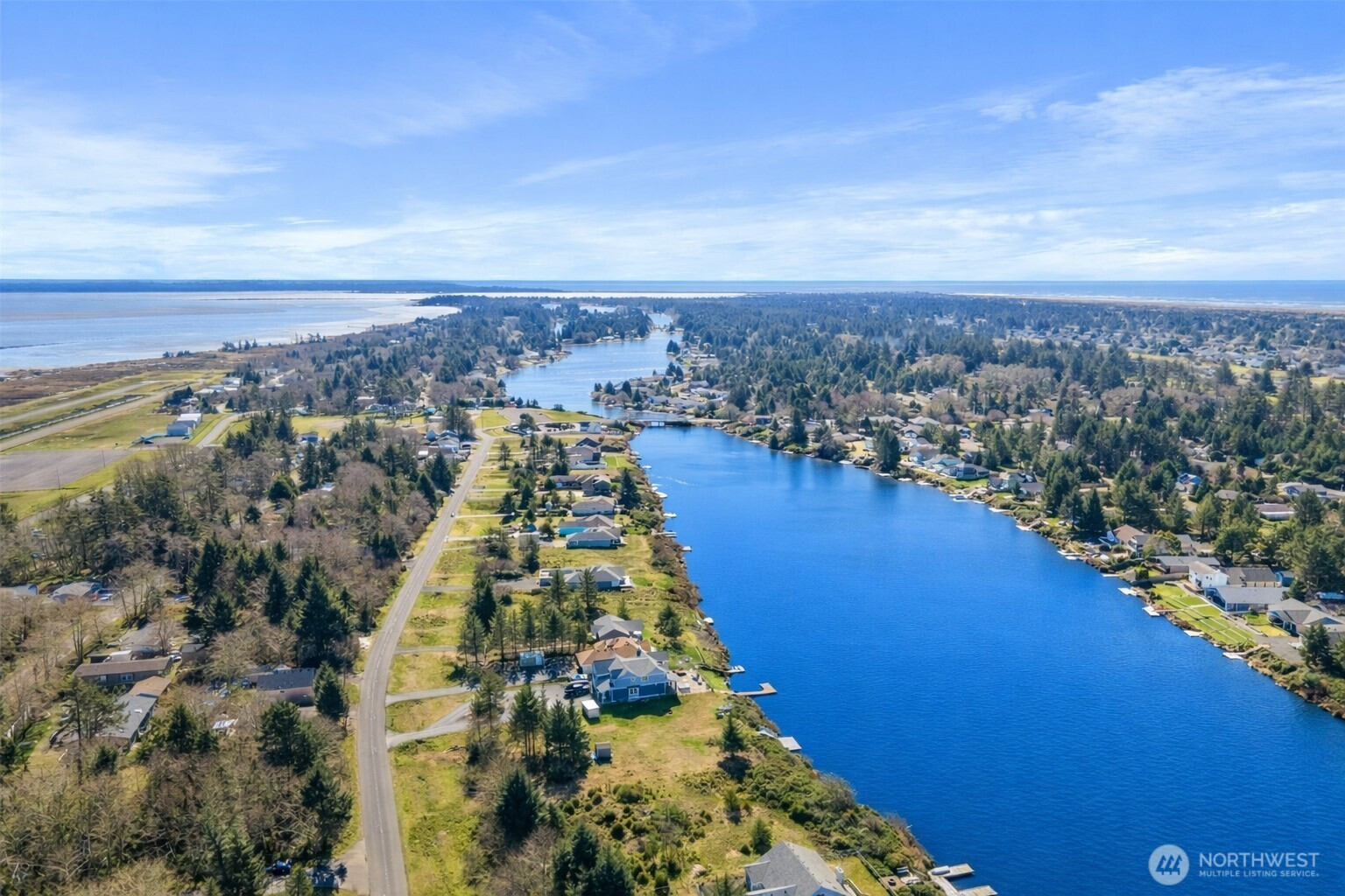 599 E Chance A La Mer NE, Ocean Shores, WA 98569