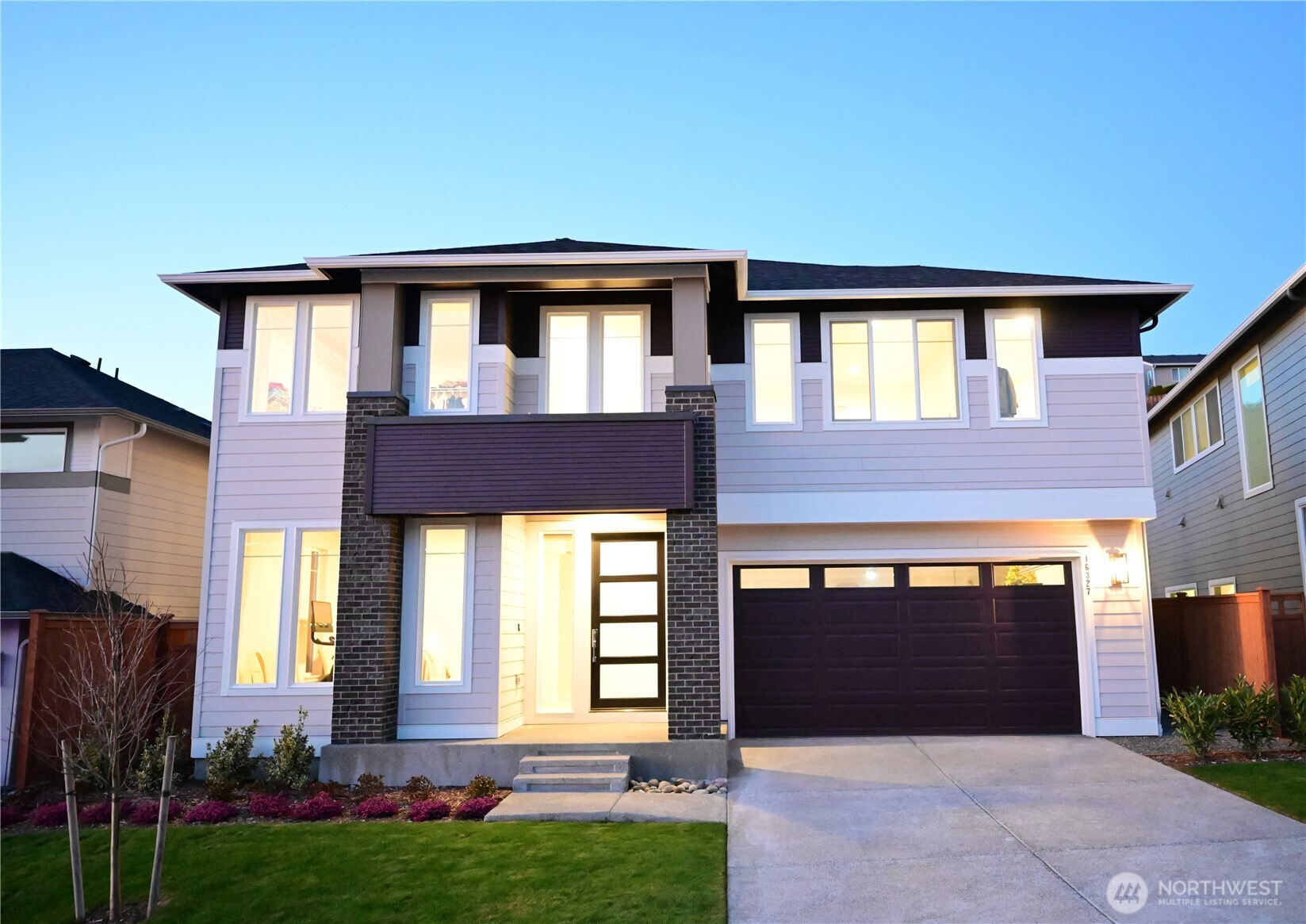 16327 25th St E, Lake Tapps, WA 98391