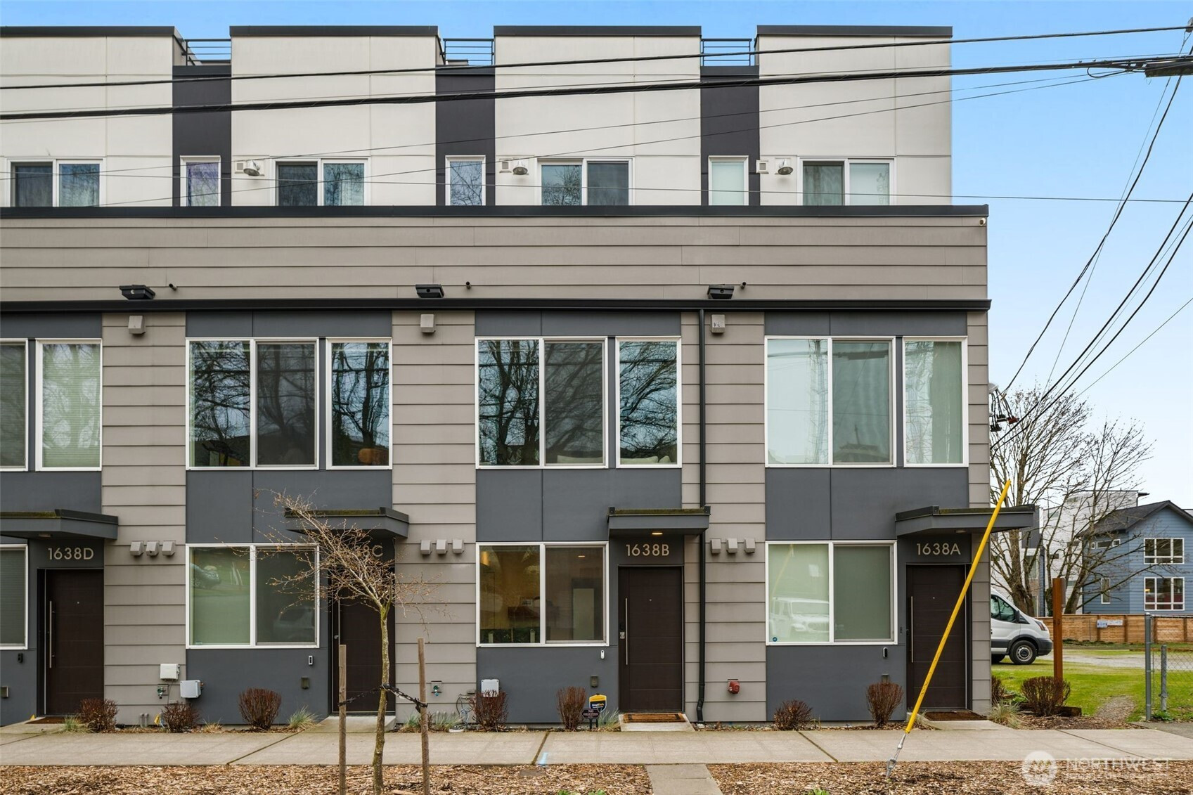 1638 20th Avenue, Seattle, WA 98122