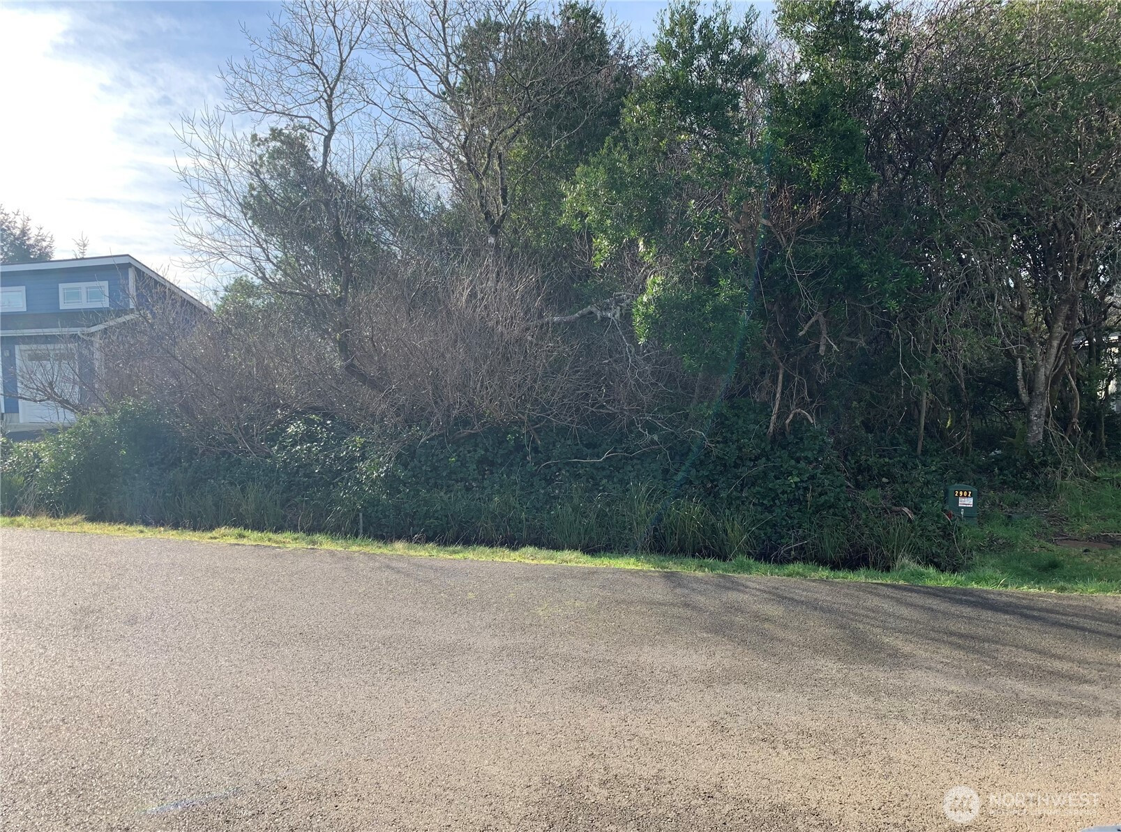 345 S Wynoochee Drive, Ocean Shores, WA 98569